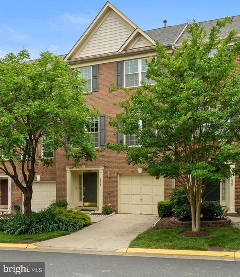 4030 STONEHENGE WAY FAIRFAX VA 22030