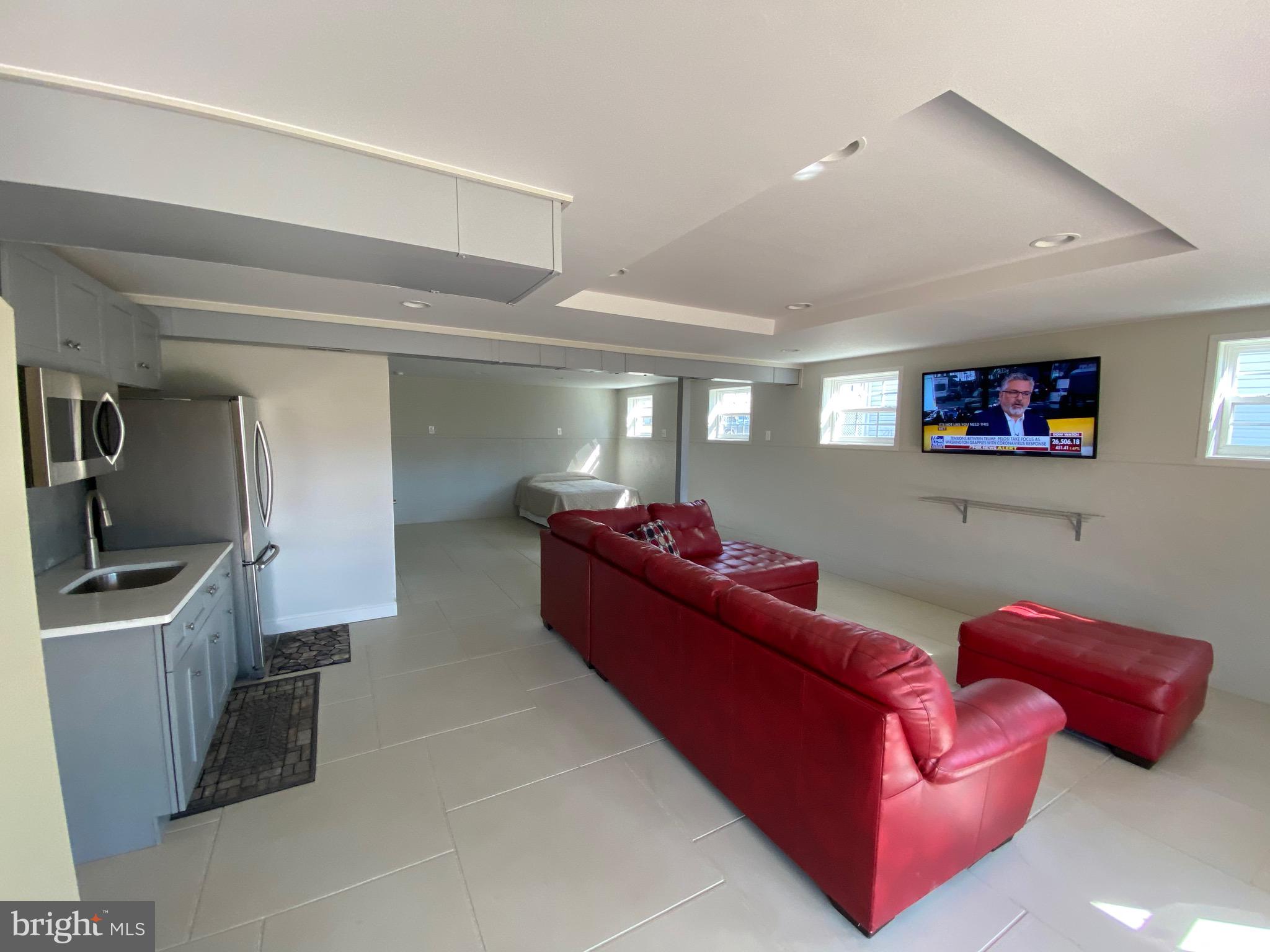 HOPEWELL POINTE - Residential