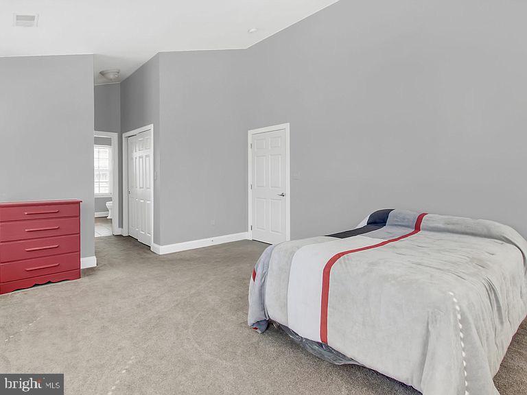 HOPEWELL POINTE - Residential