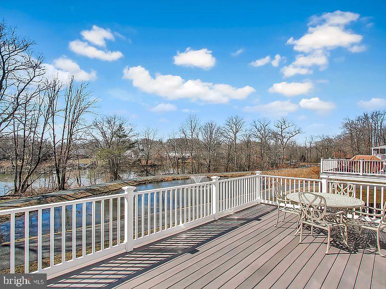 HOPEWELL POINTE - Residential