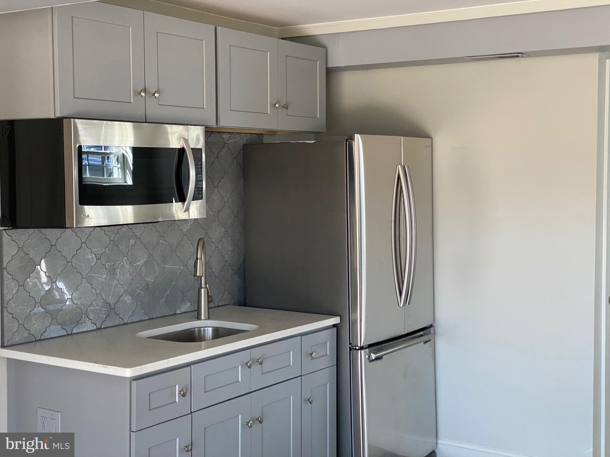 HOPEWELL POINTE - Residential