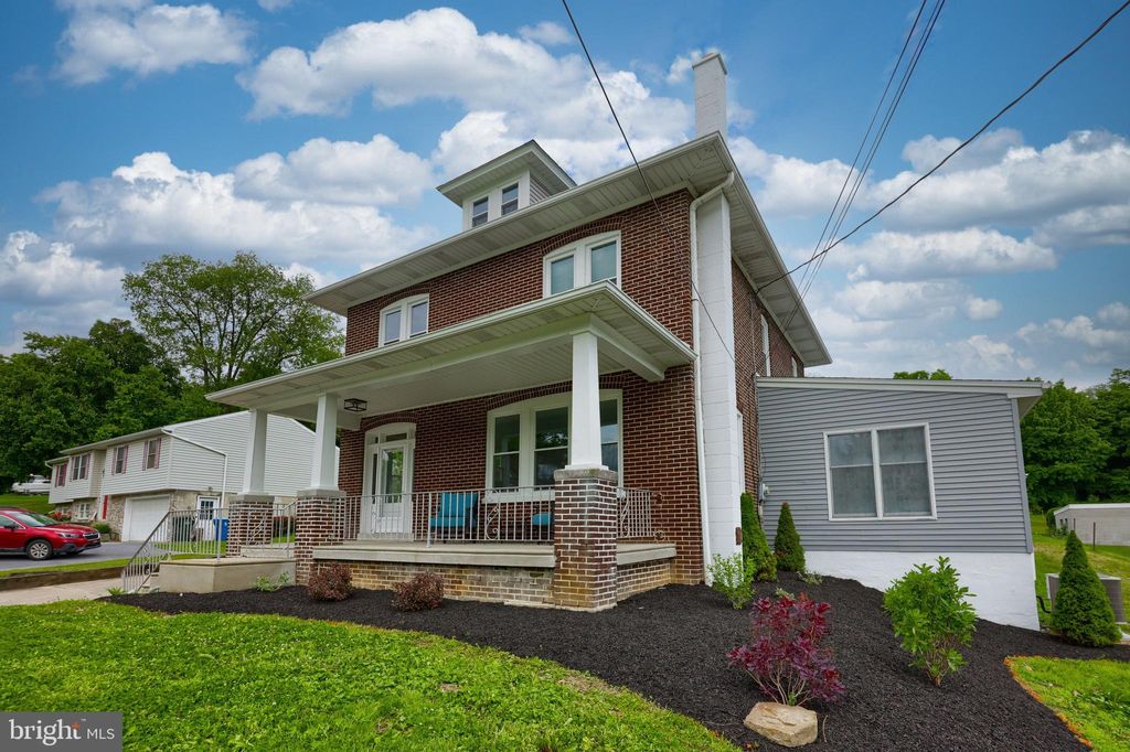 Photo of 3849 Pawnee Road, Columbia, PA 17512 (MLS # PALA2051762)