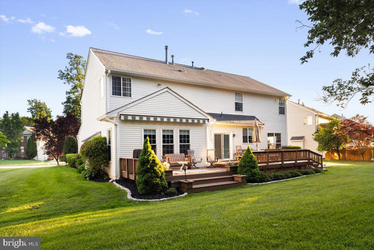 BLOOMS CROSSING - Residential