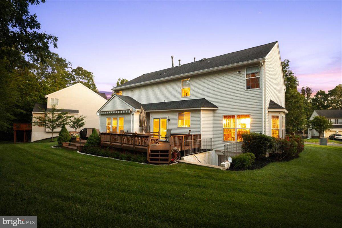 BLOOMS CROSSING - Residential