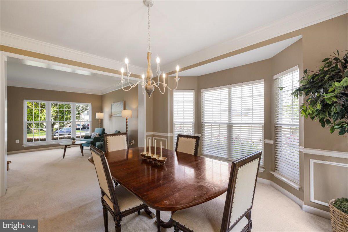 BLOOMS CROSSING - Residential