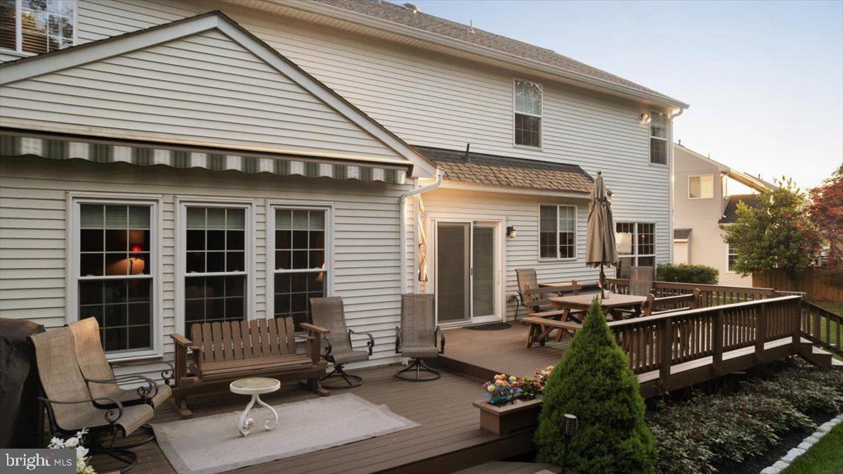 BLOOMS CROSSING - Residential