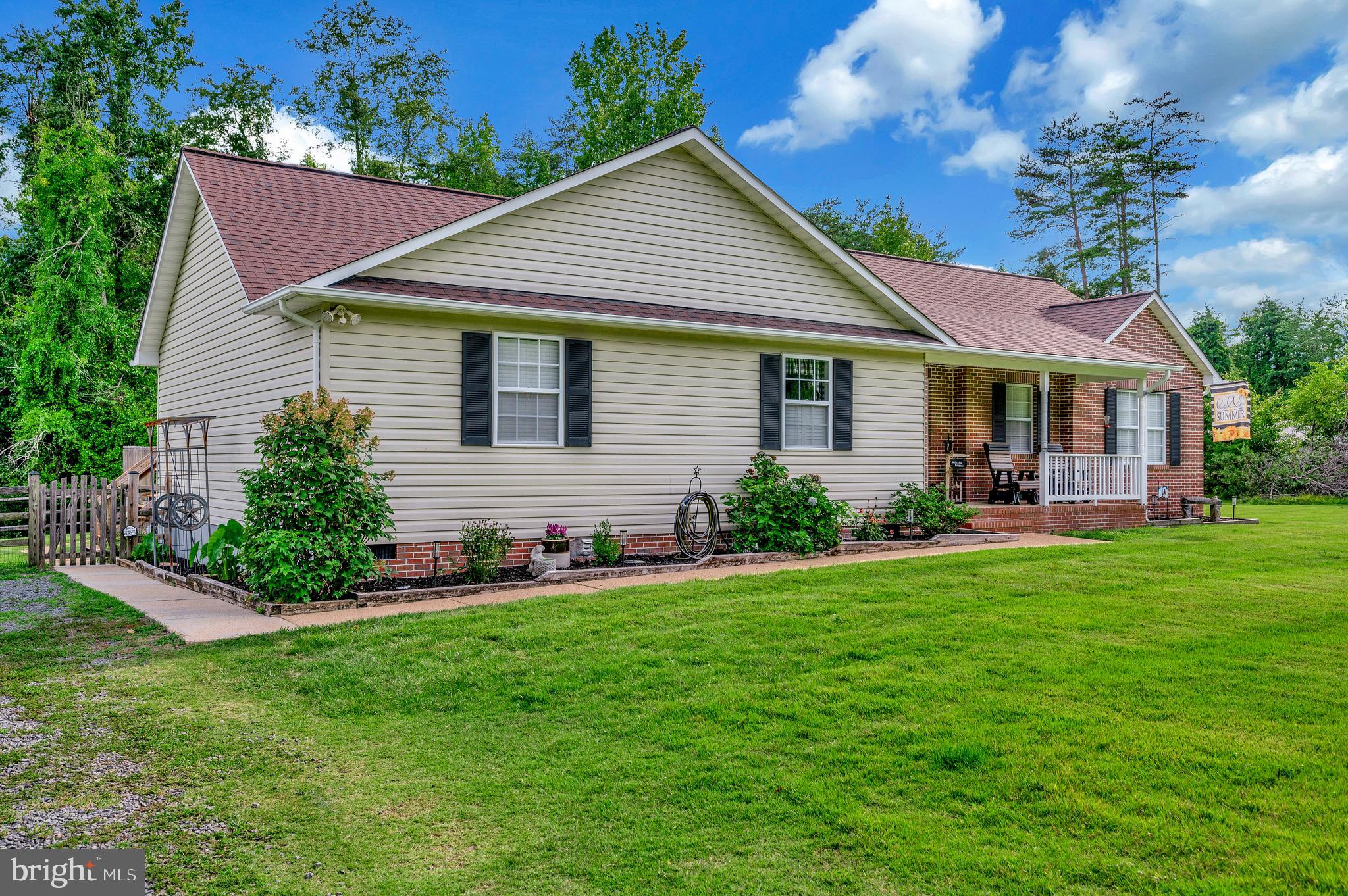 RIVER RIDGE ESTATES - Residential