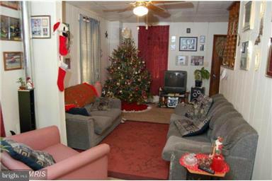 HIGHLANDTOWN - Residential