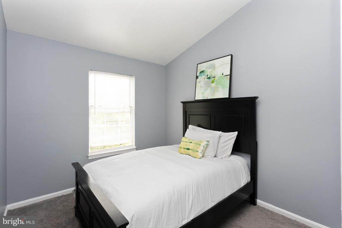 OAKWOOD VILLAGE - Residential