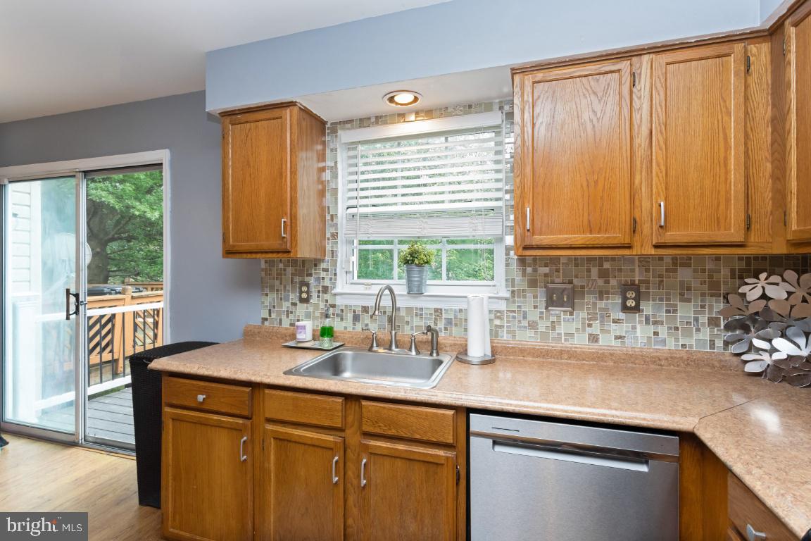 OAKWOOD VILLAGE - Residential