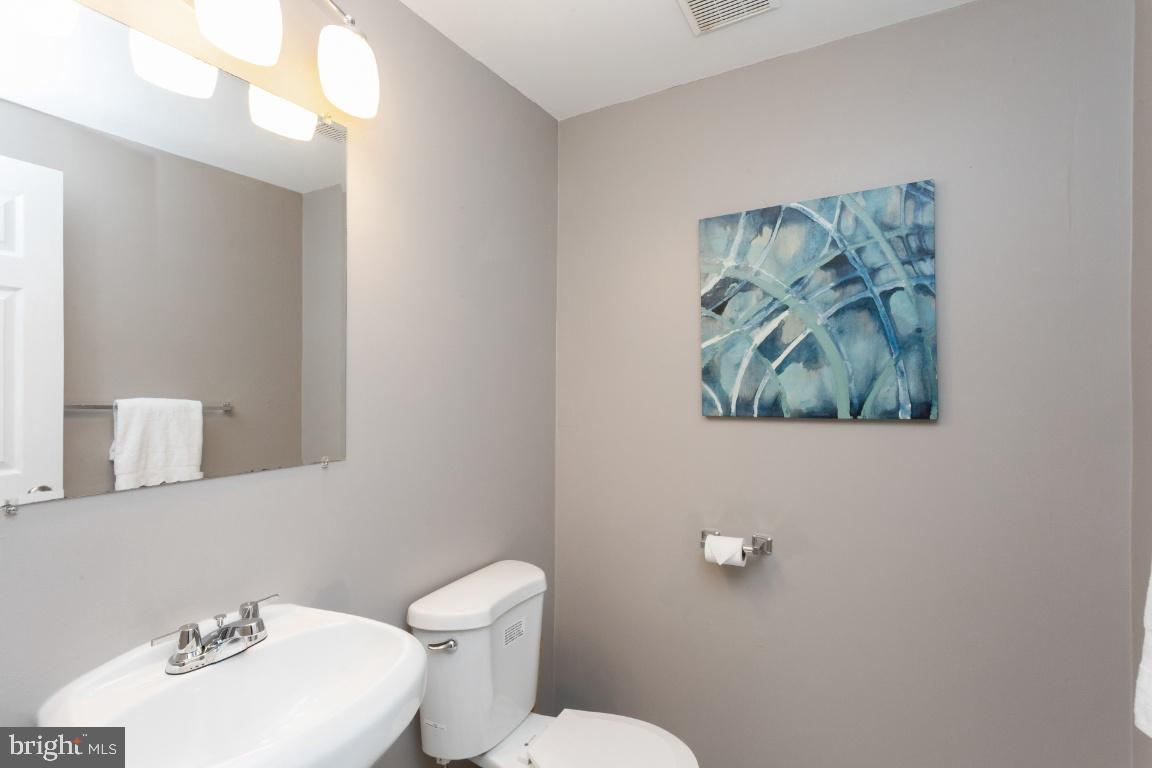 OAKWOOD VILLAGE - Residential