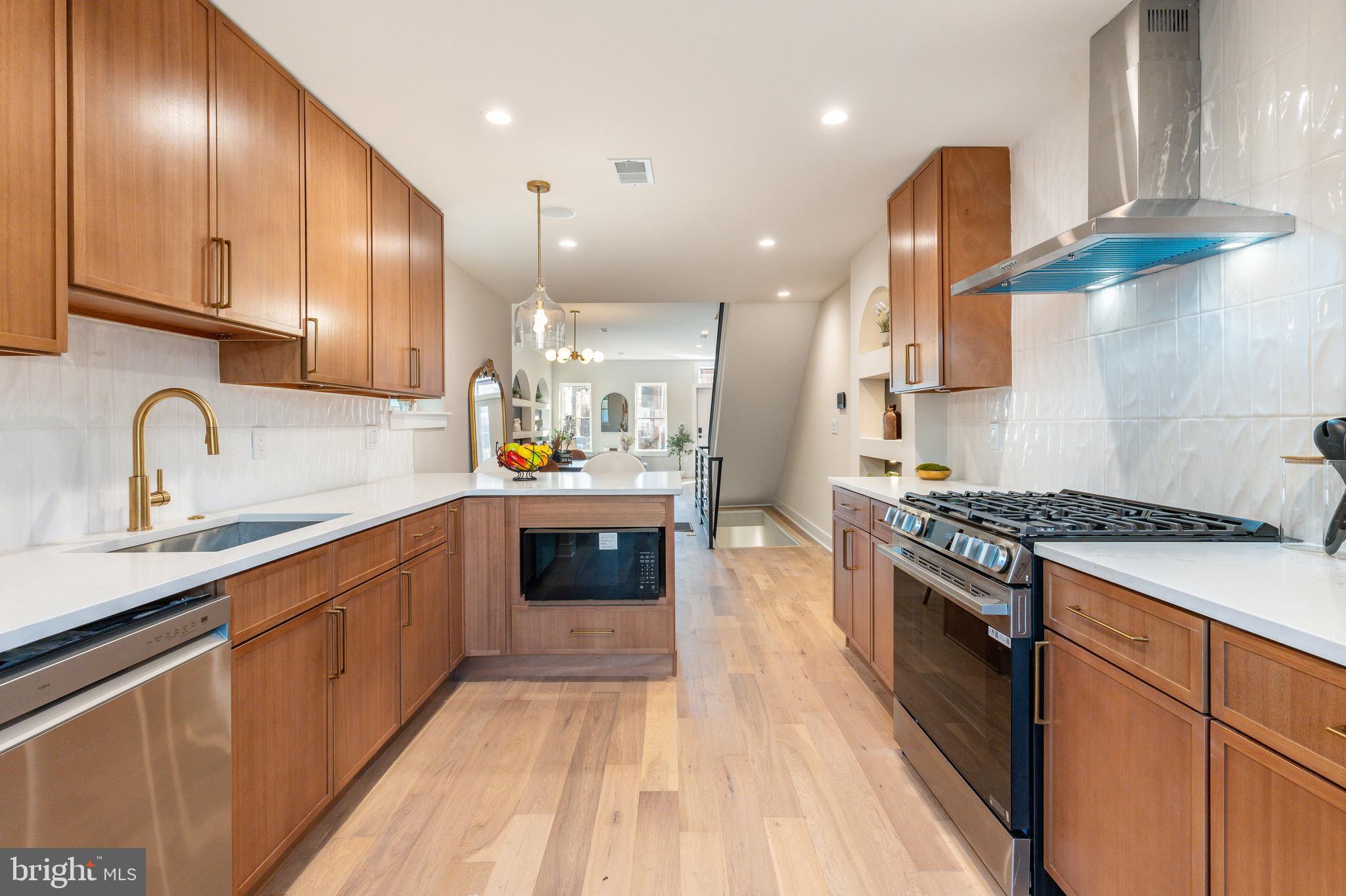 PHILADELPHIA (SOUTH) - Residential