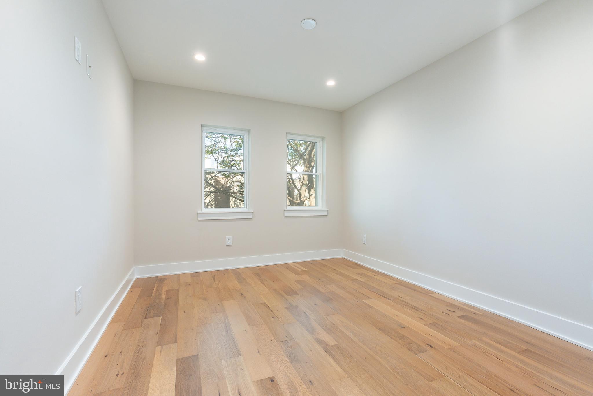 PHILADELPHIA (SOUTH) - Residential