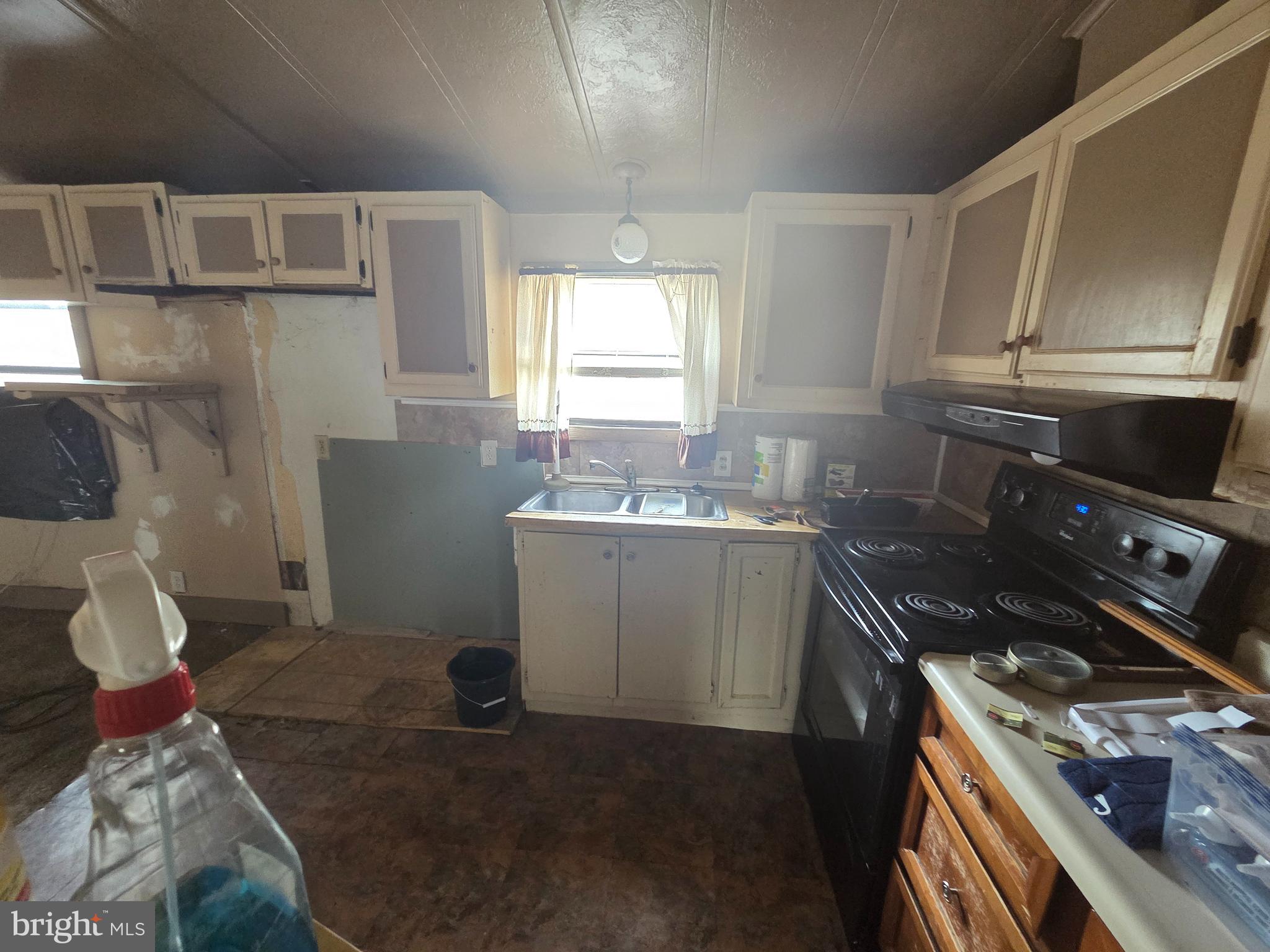 1117 AIKEN AVENUE EXTENSION