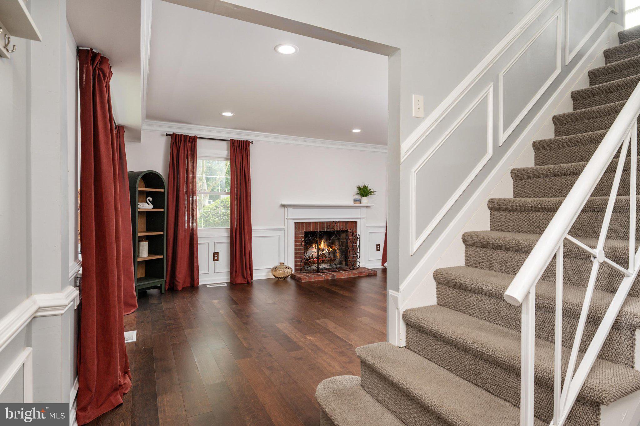 12405 RAMBLING LANE