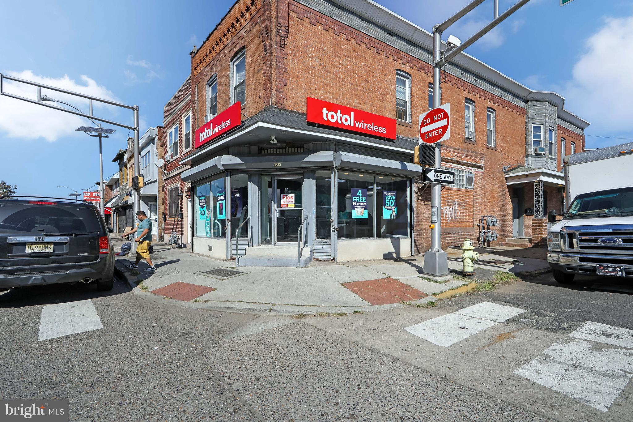 1574 MOUNT EPHRAIM AVENUE