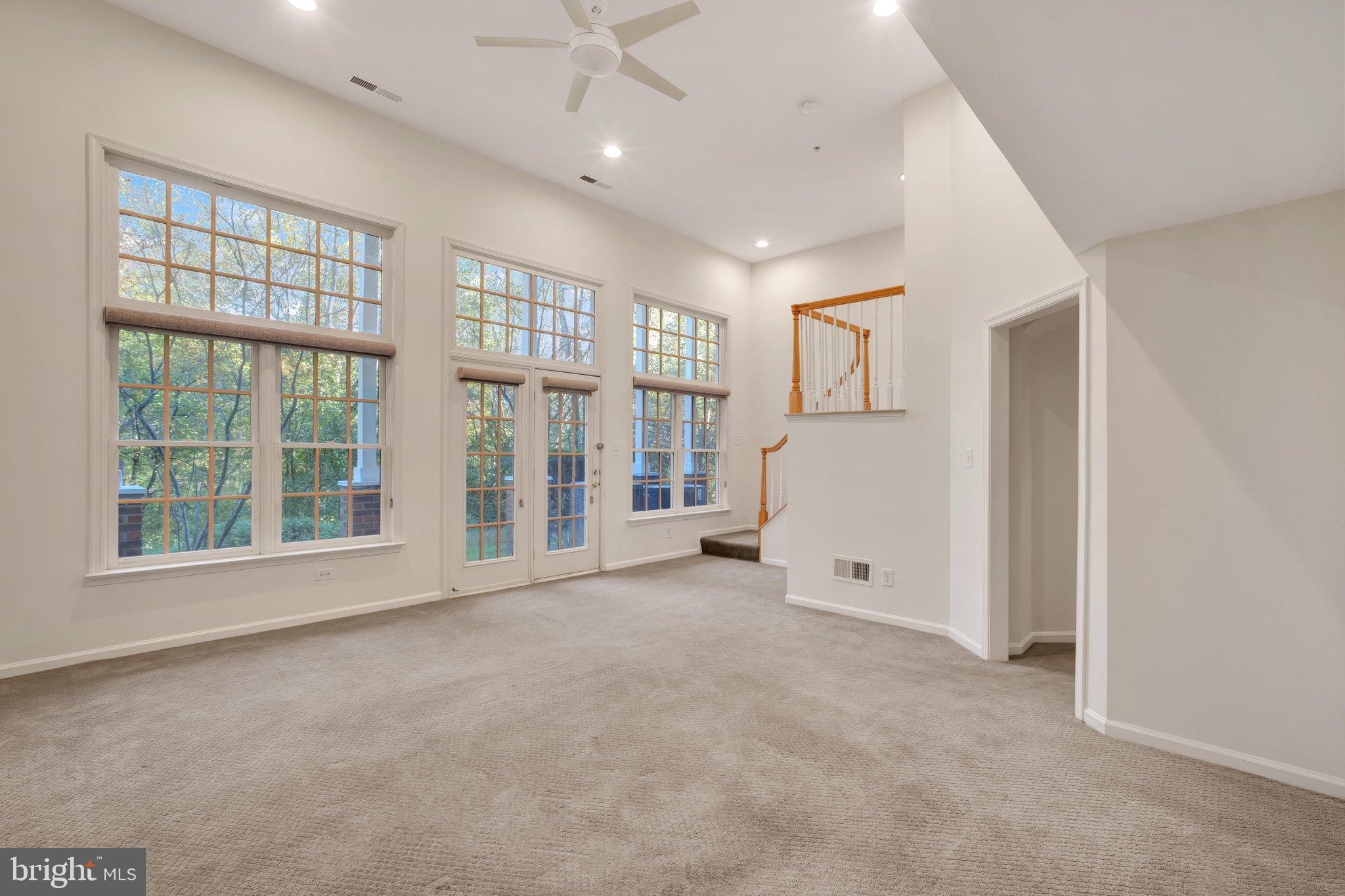 401 OAK KNOLL TERRACE
