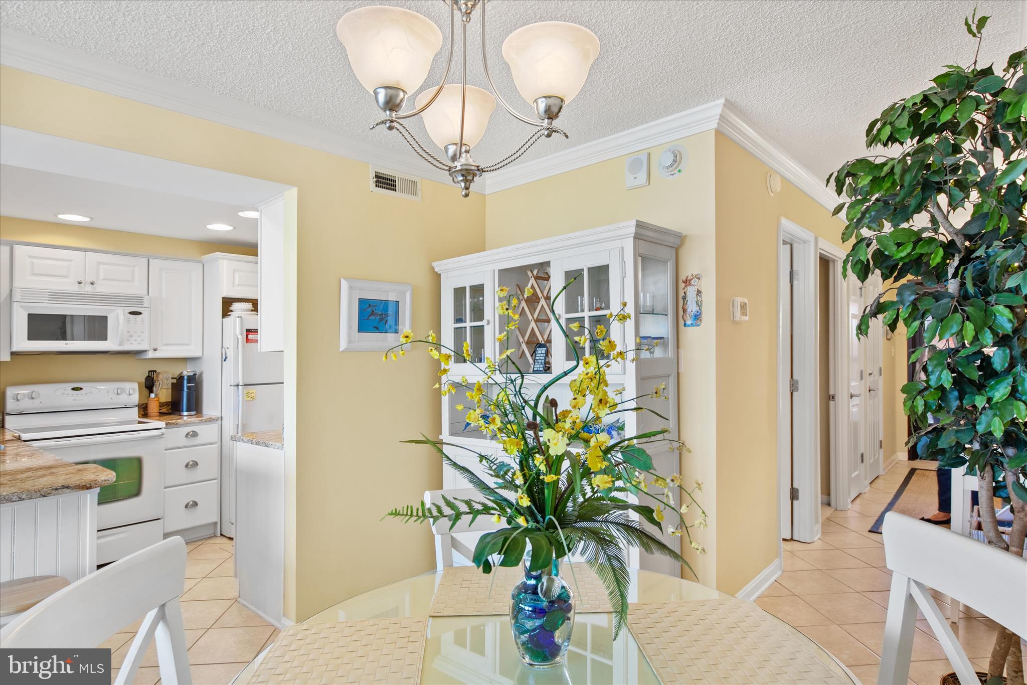 SEA COLONY EAST - Residential