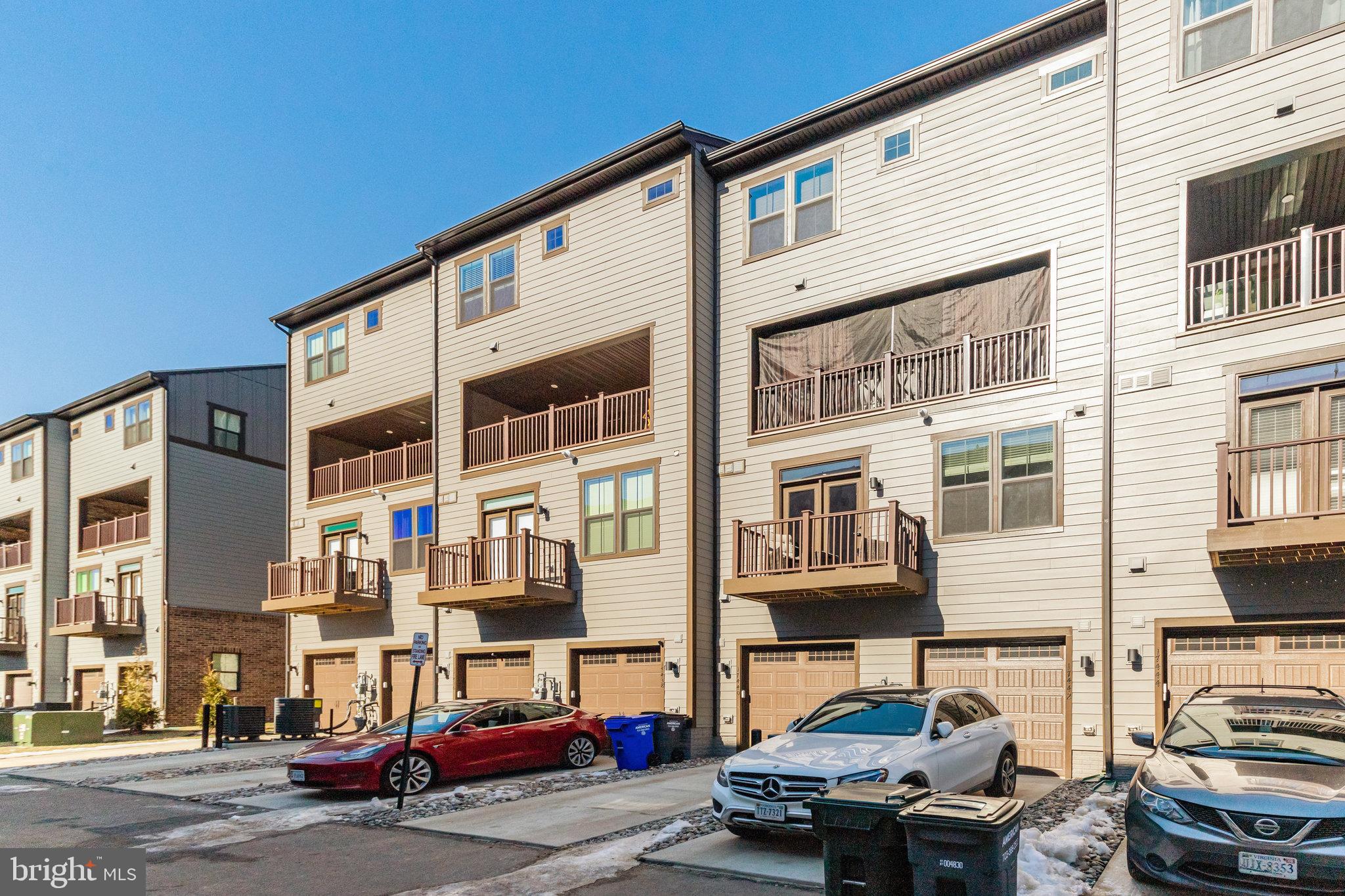 POTOMAC SHORES - Residential