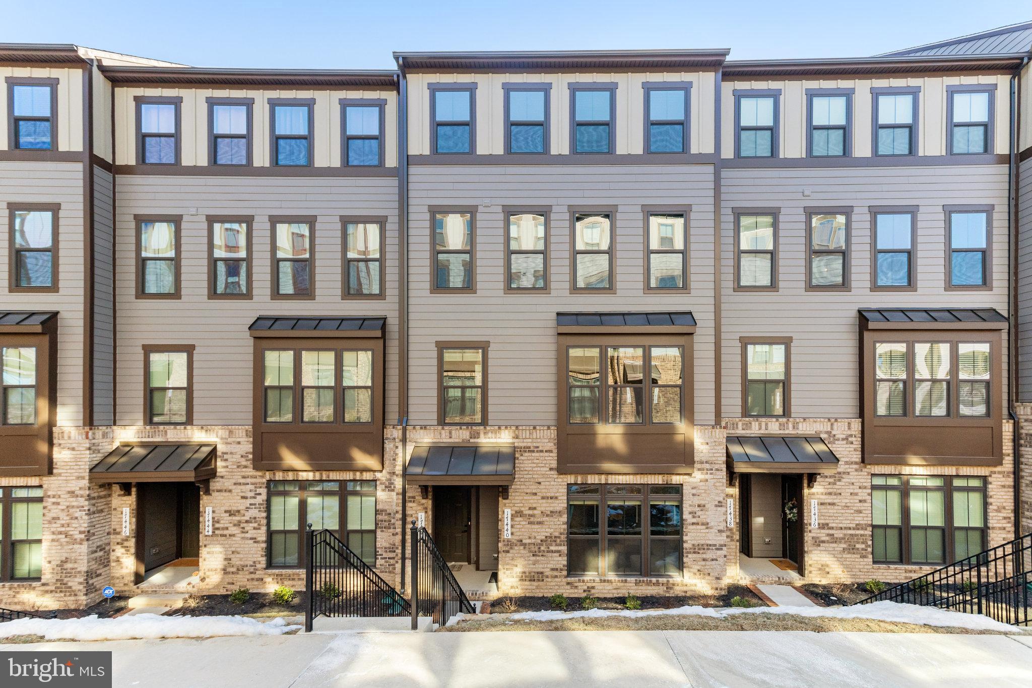 17440 SOUTHERN SHORES DRIVE