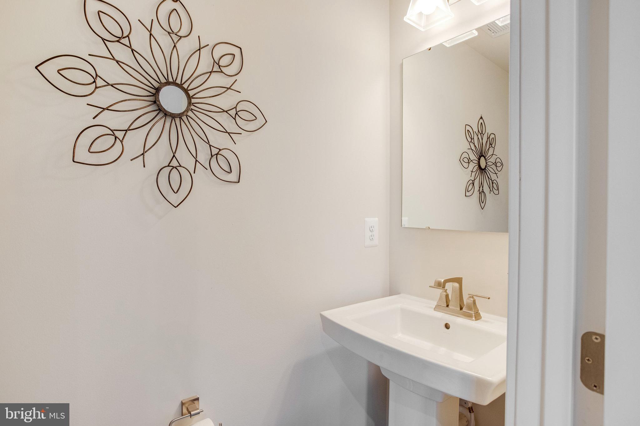 POTOMAC SHORES - Residential