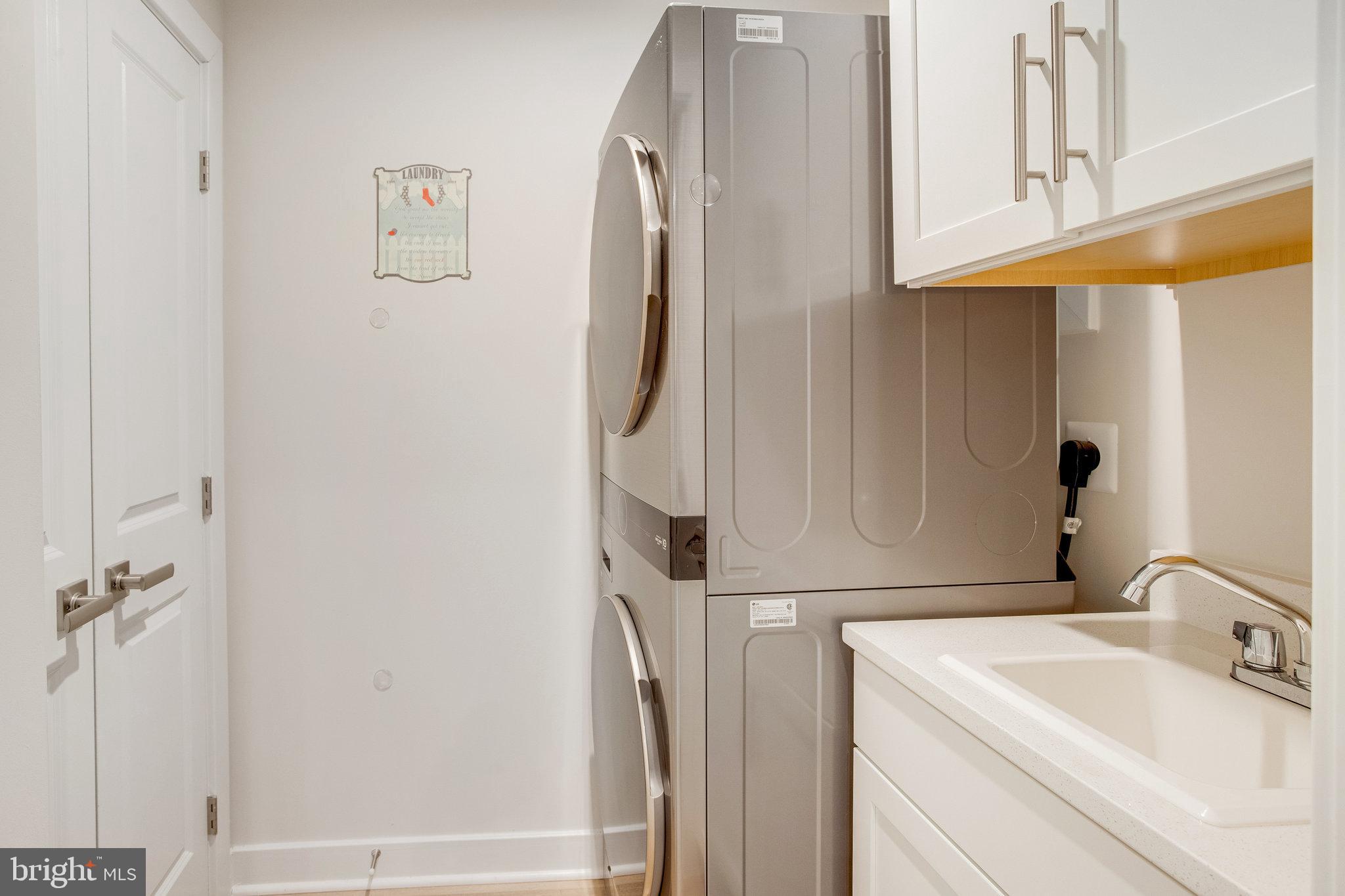 POTOMAC SHORES - Residential