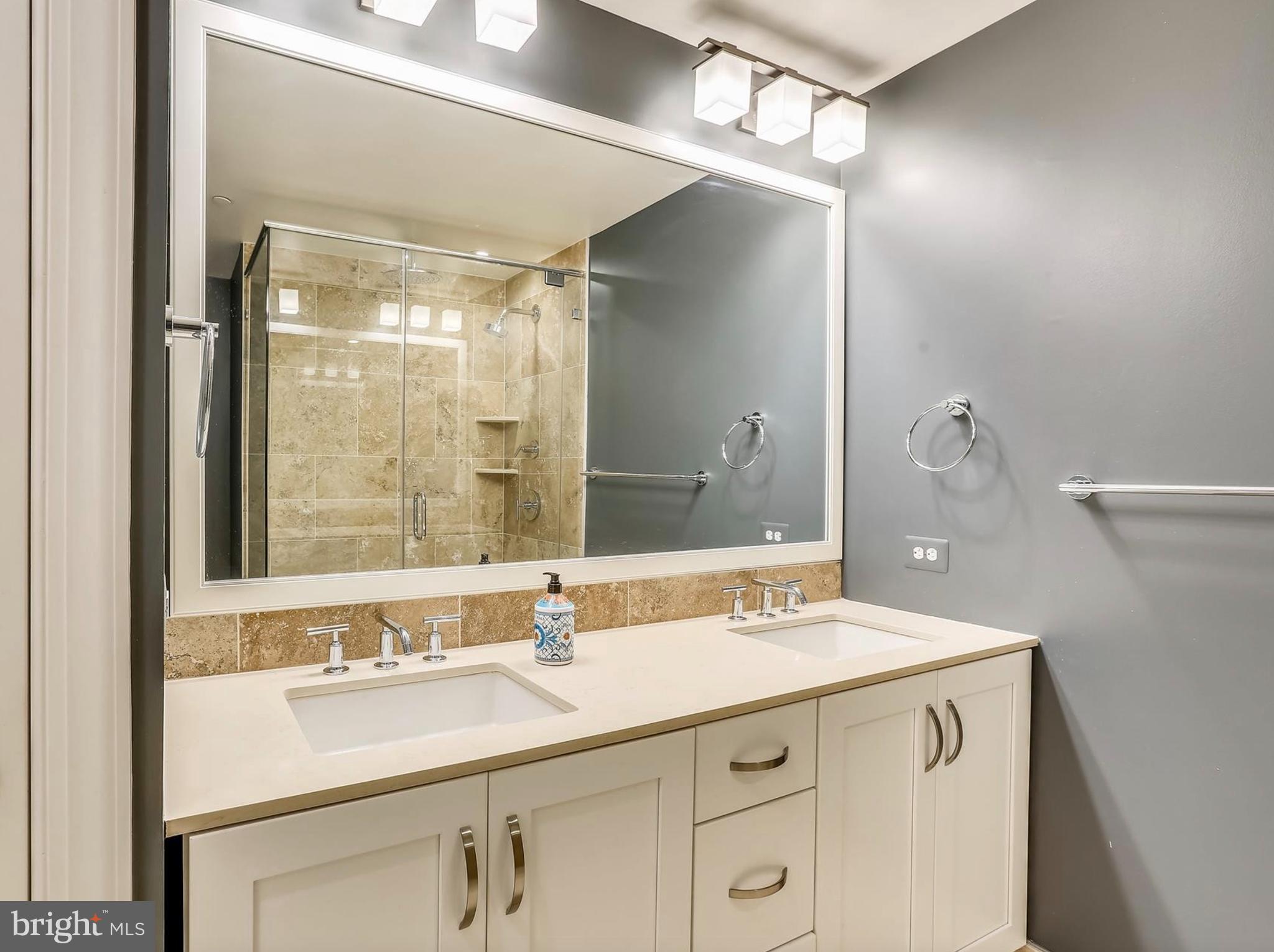 HAMPDEN ROW - Residential Lease