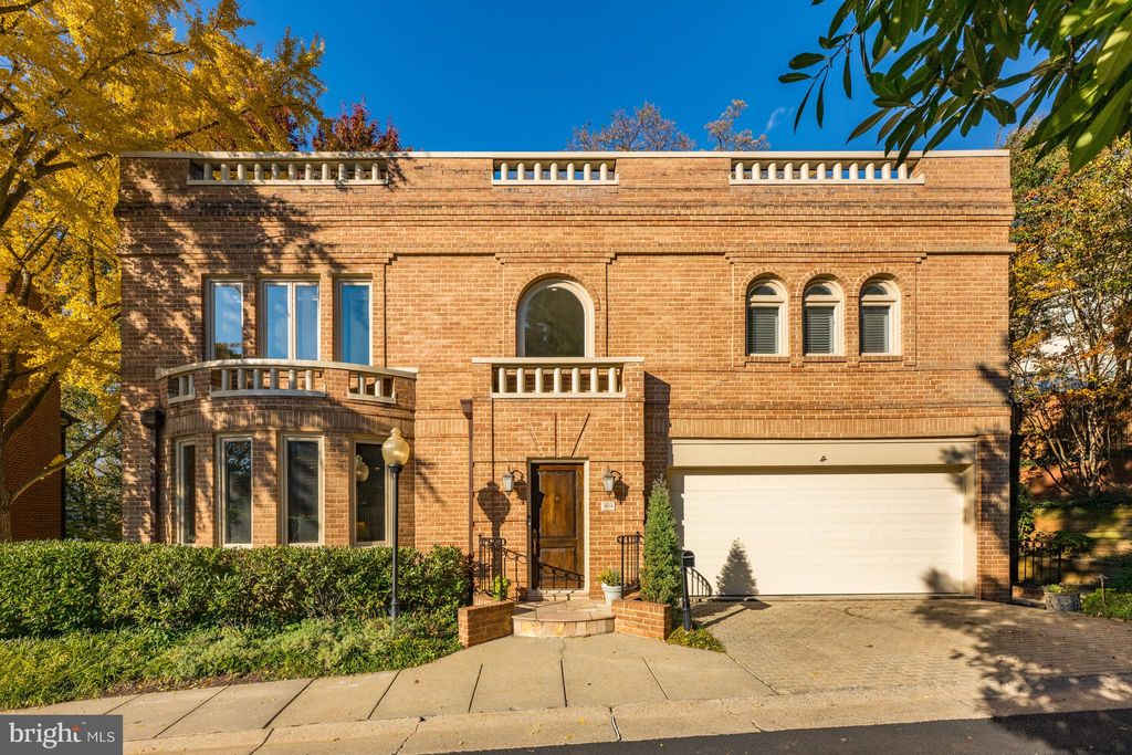 Photo of 4616 Foxhall Crescent NW, WASHINGTON, DC 20007 (MLS # DCDC2230828)