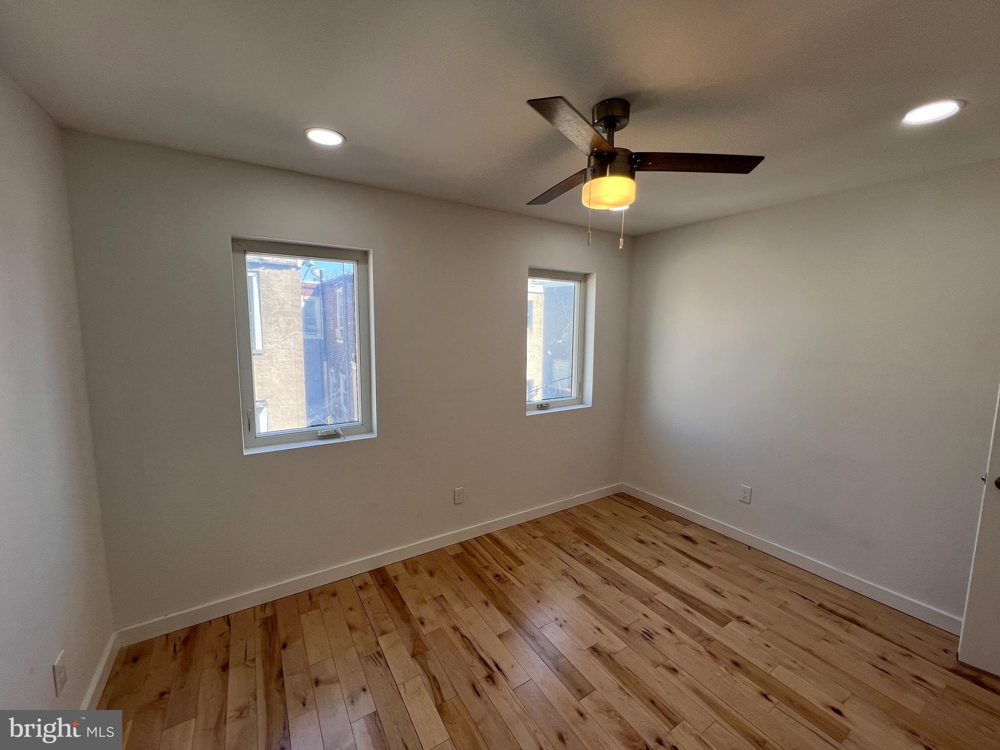 POINT BREEZE - Residential