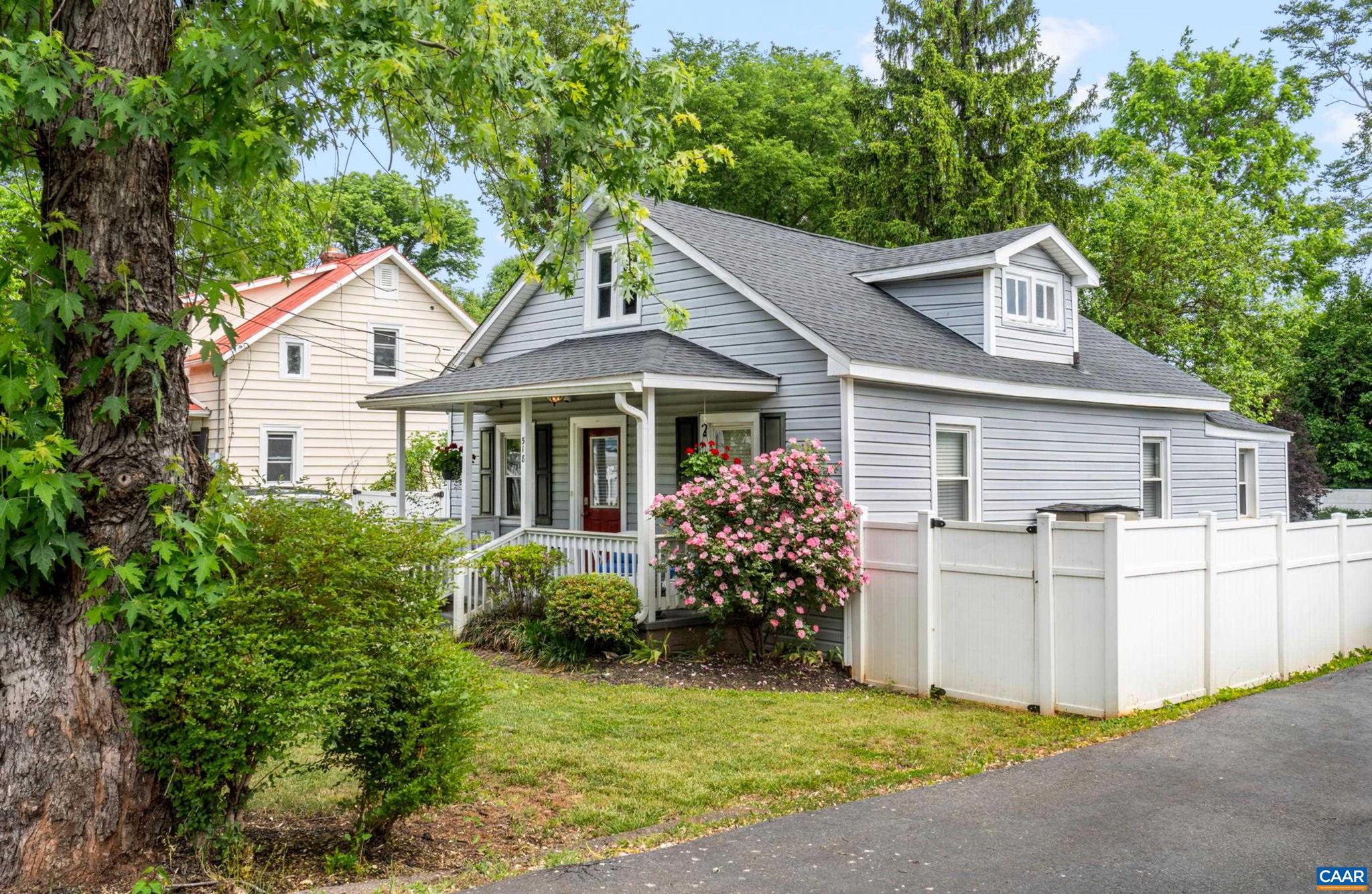 518 MEADE AVE