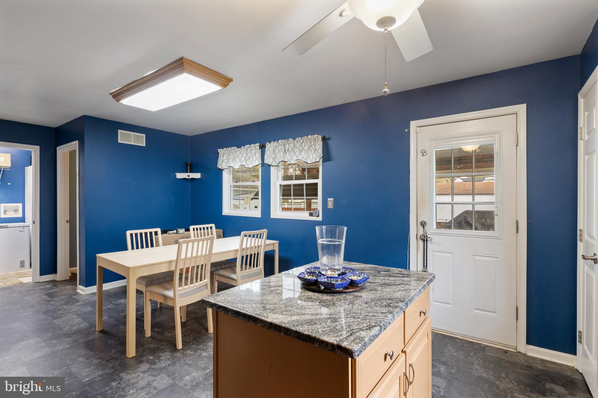 THOMASVILLE - Residential