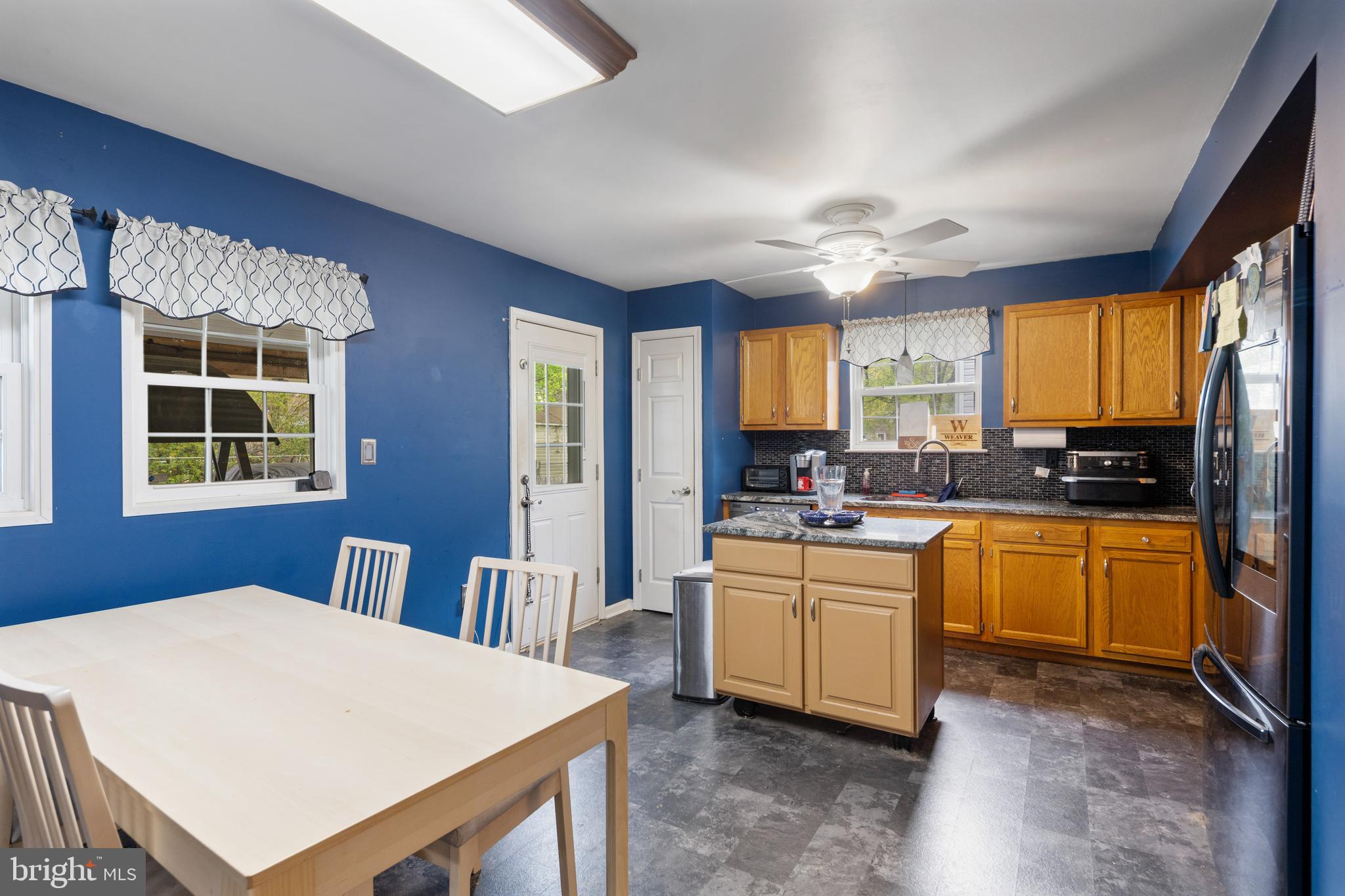 THOMASVILLE - Residential