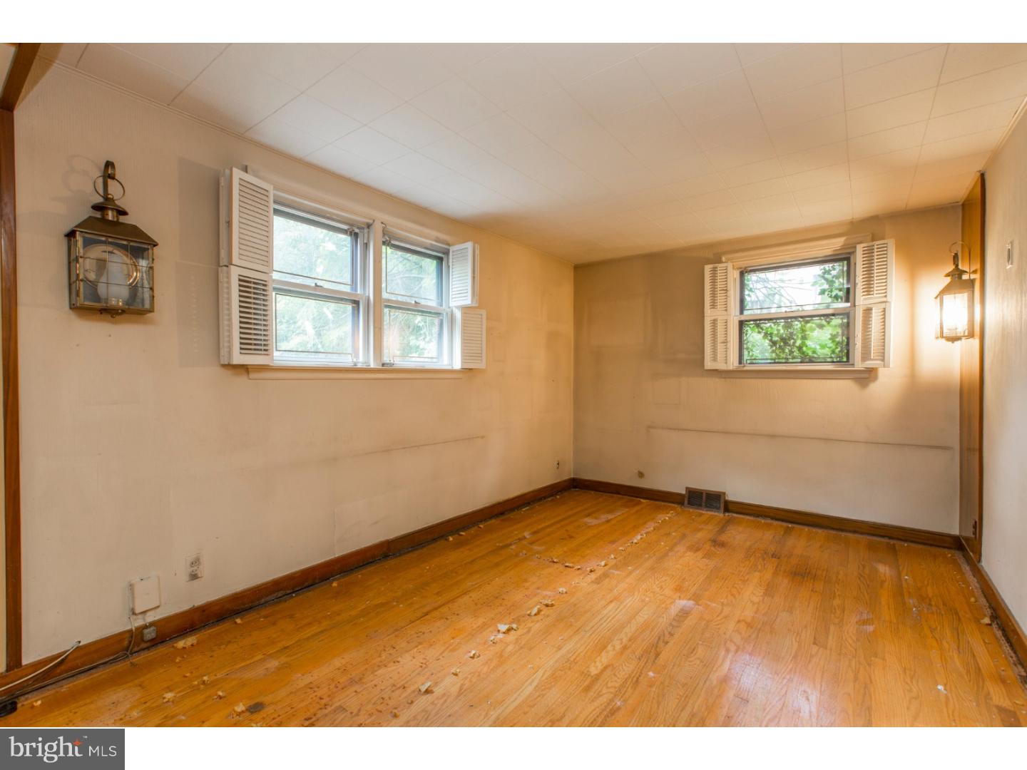 ELKINS PARK - Residential