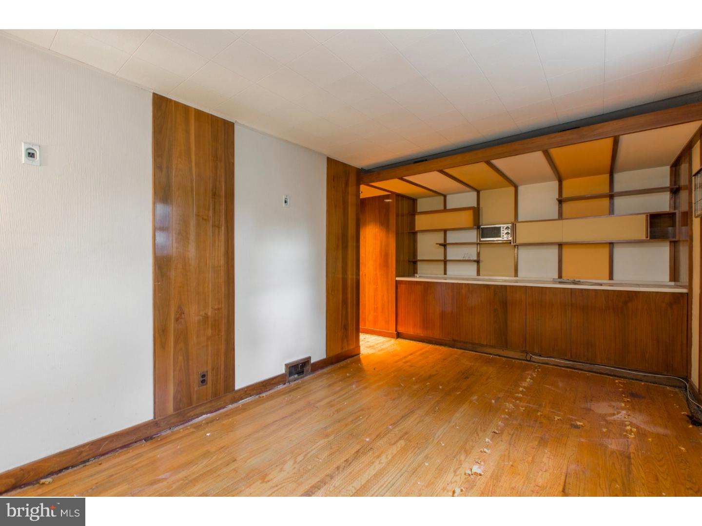 ELKINS PARK - Residential