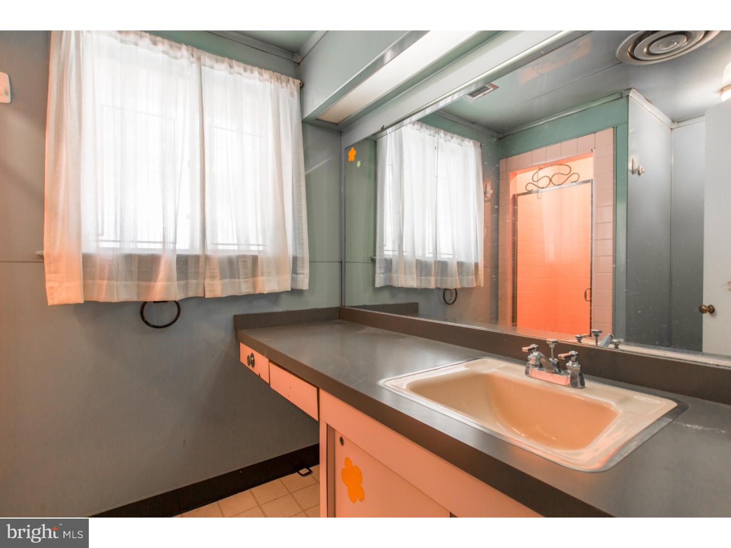 ELKINS PARK - Residential