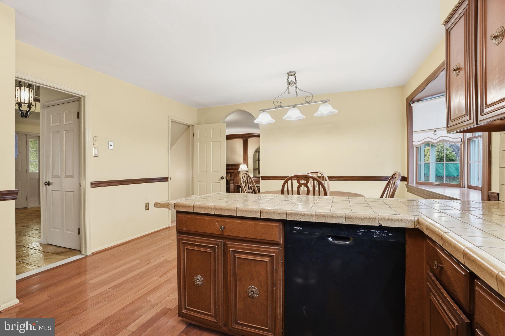 HILLCRESTSHIRE - Residential