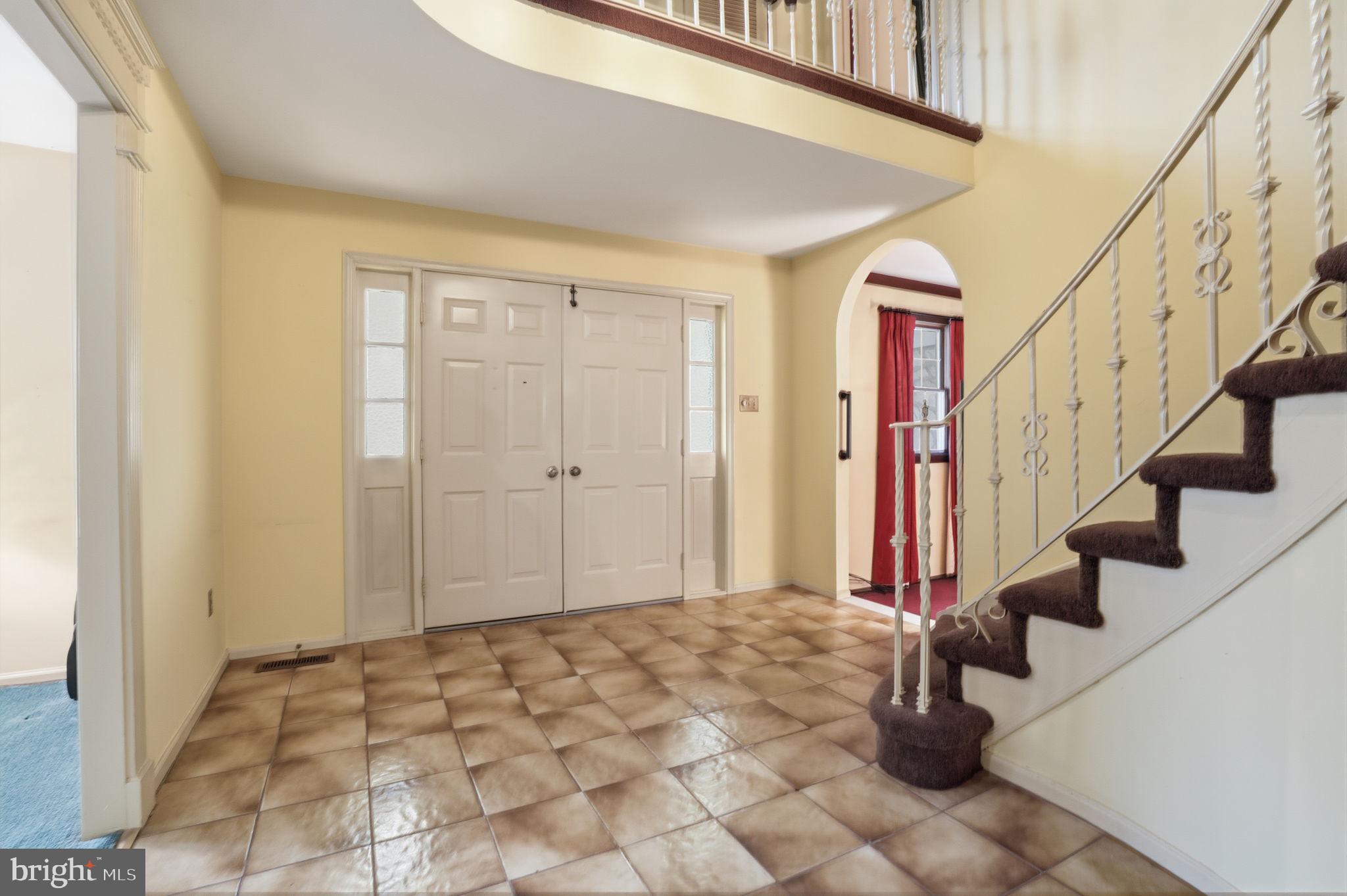 HILLCRESTSHIRE - Residential