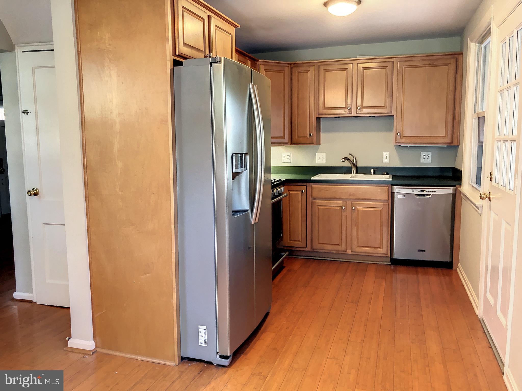 FALLS CHURCH - Residential Lease