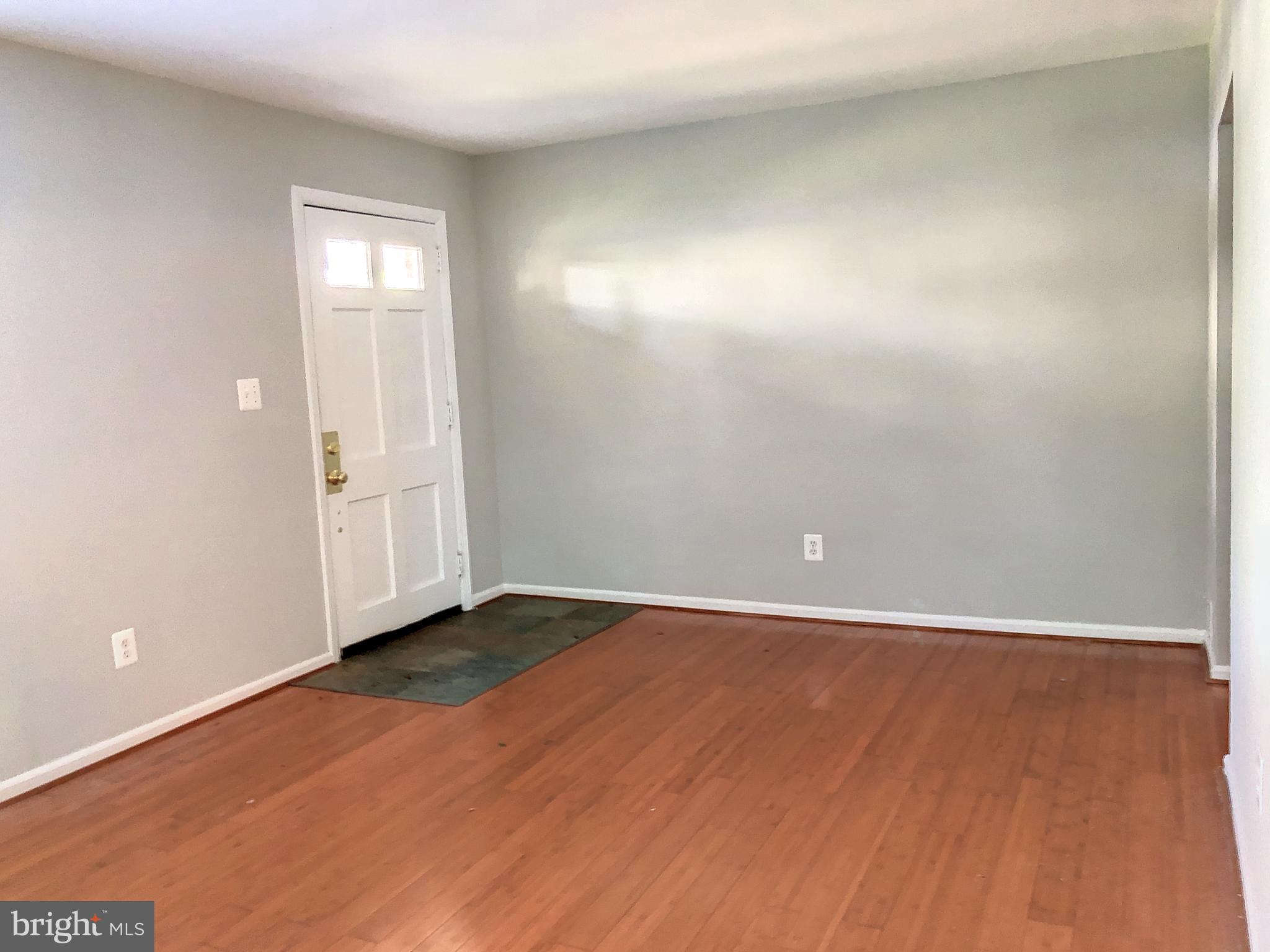 FALLS CHURCH - Residential Lease