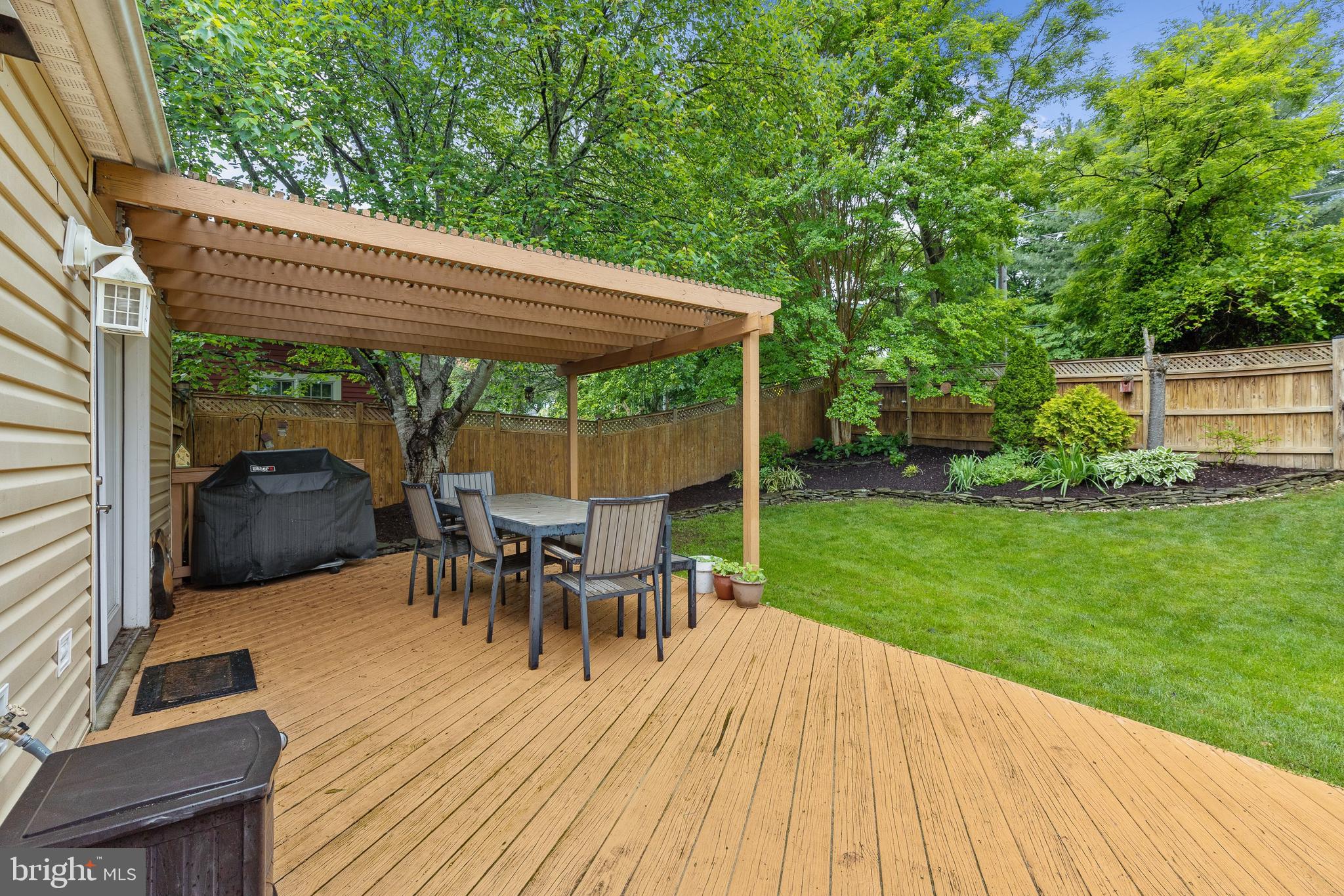 HUNTERS GLEN - Residential