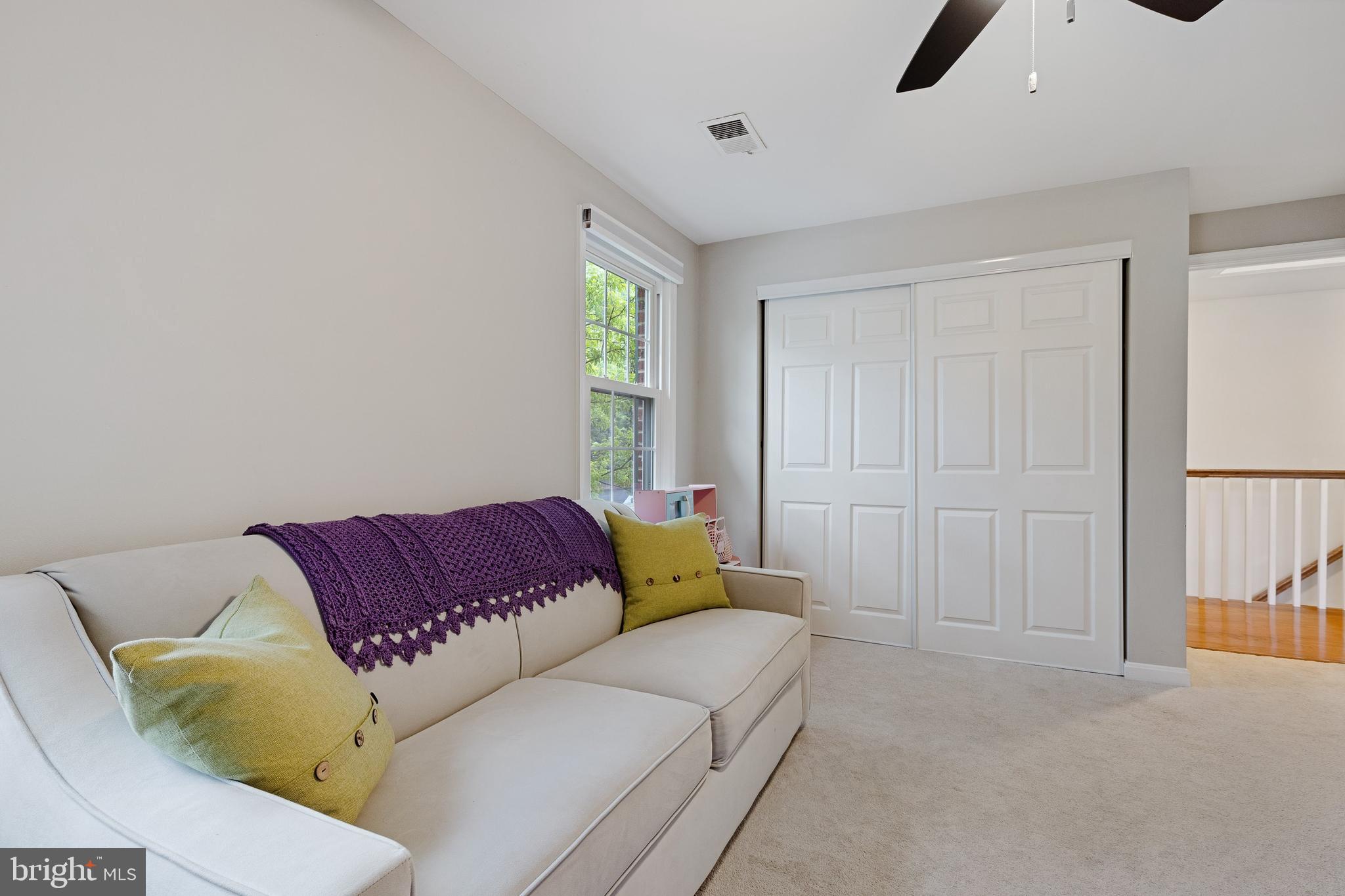 HUNTERS GLEN - Residential