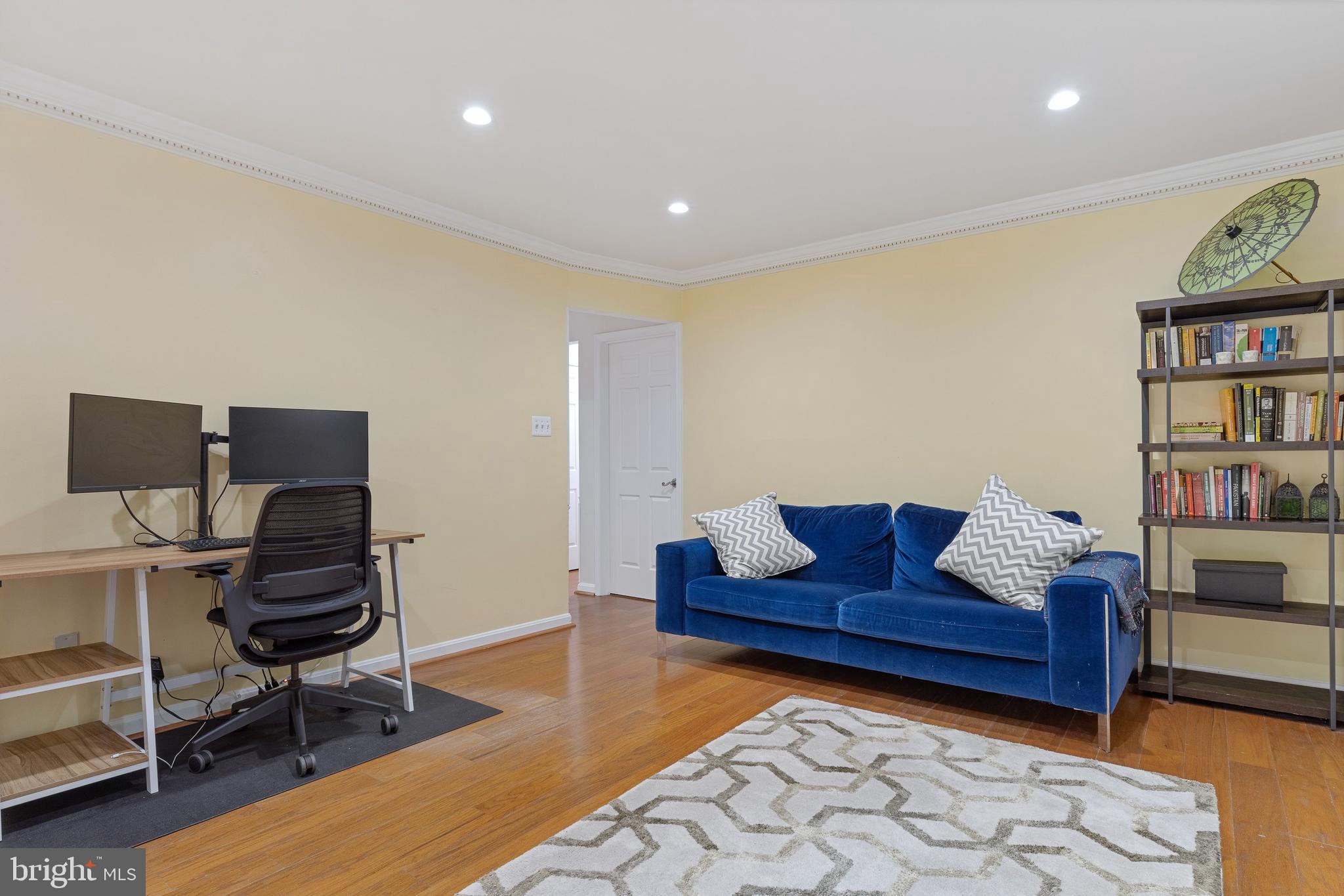 HUNTERS GLEN - Residential