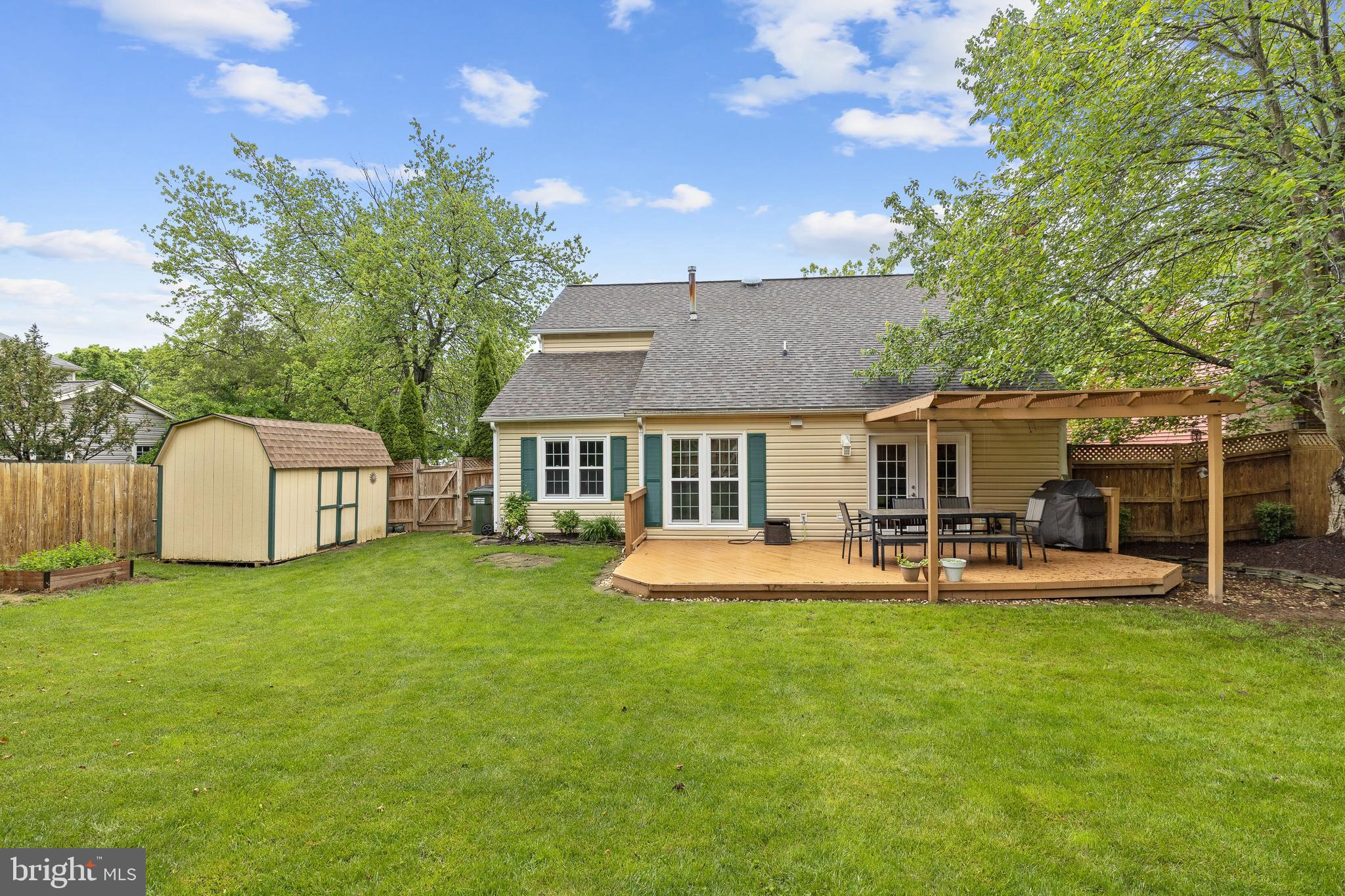 HUNTERS GLEN - Residential