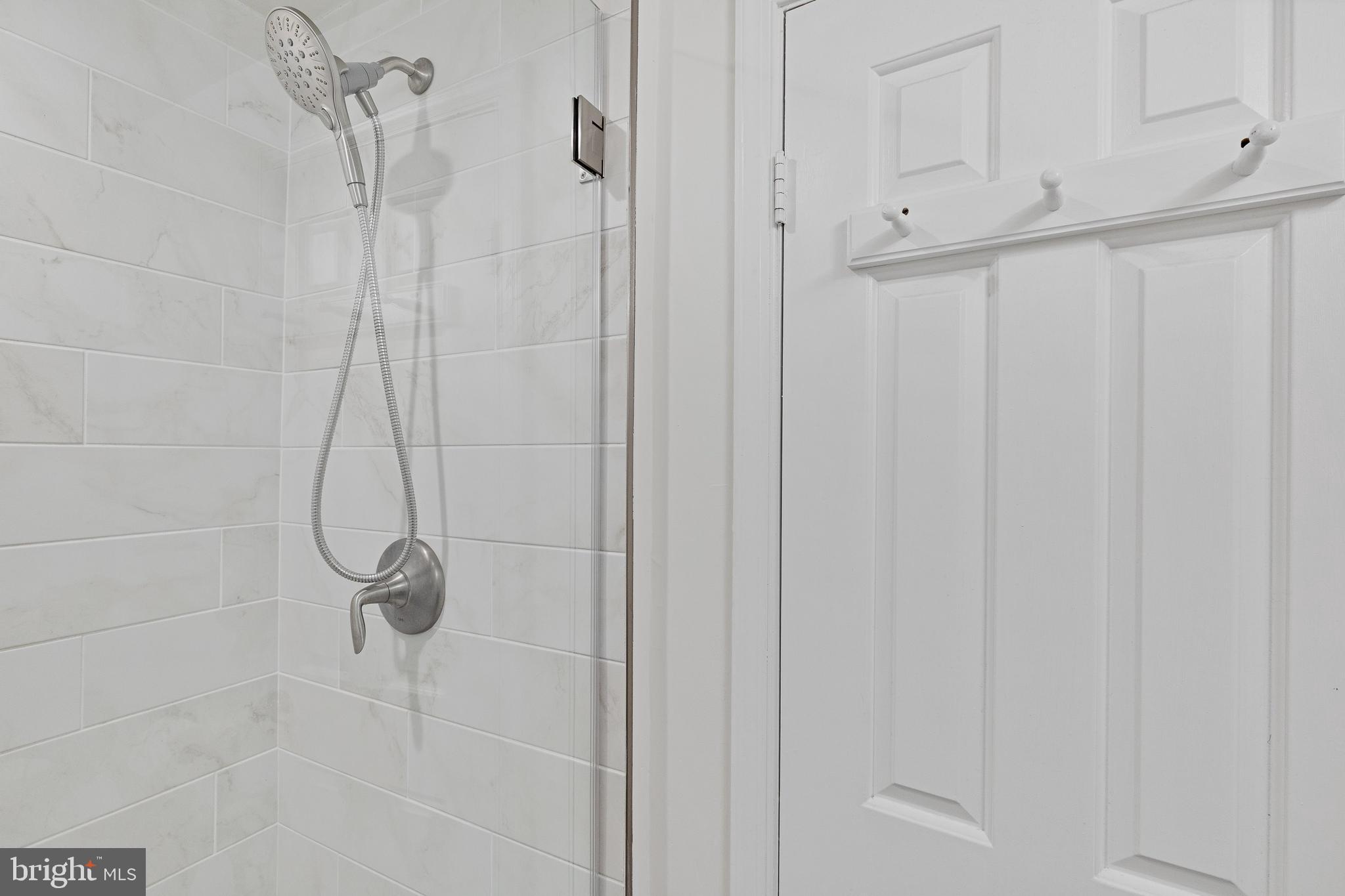 HUNTERS GLEN - Residential