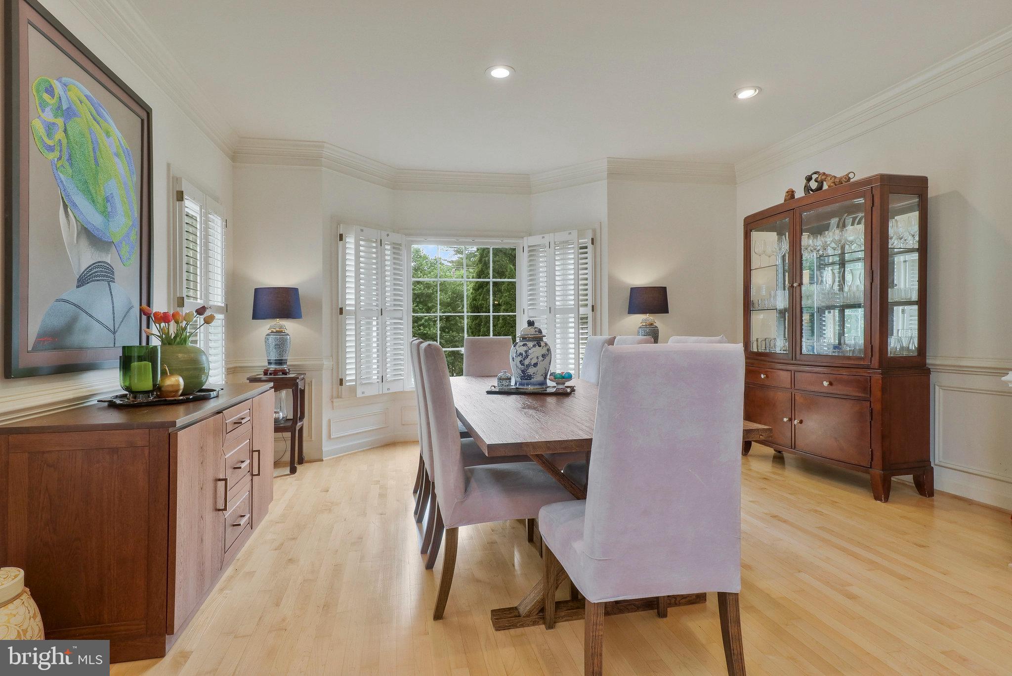 GROSVENOR WOODS - Residential Lease