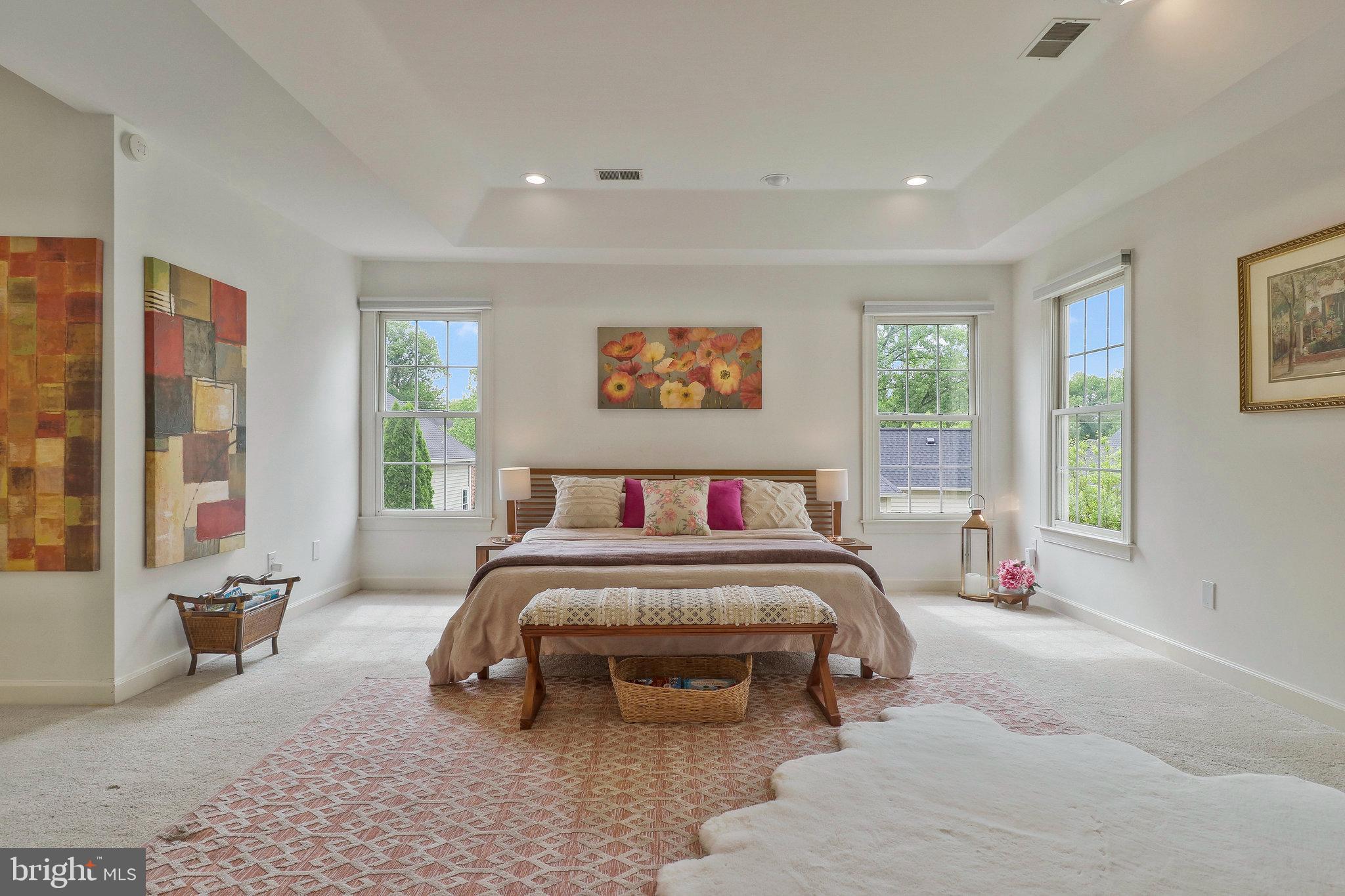 GROSVENOR WOODS - Residential Lease