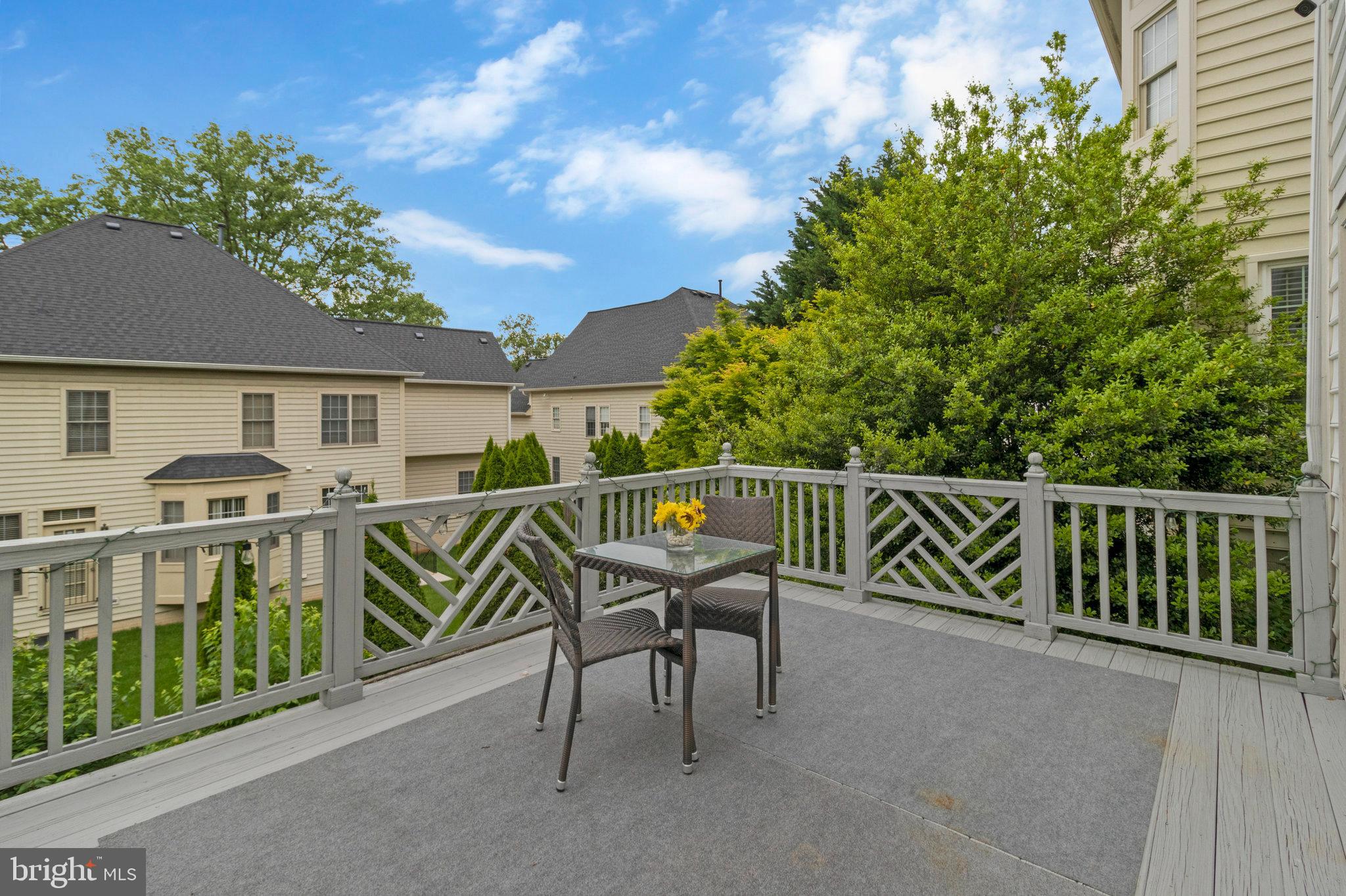 GROSVENOR WOODS - Residential Lease