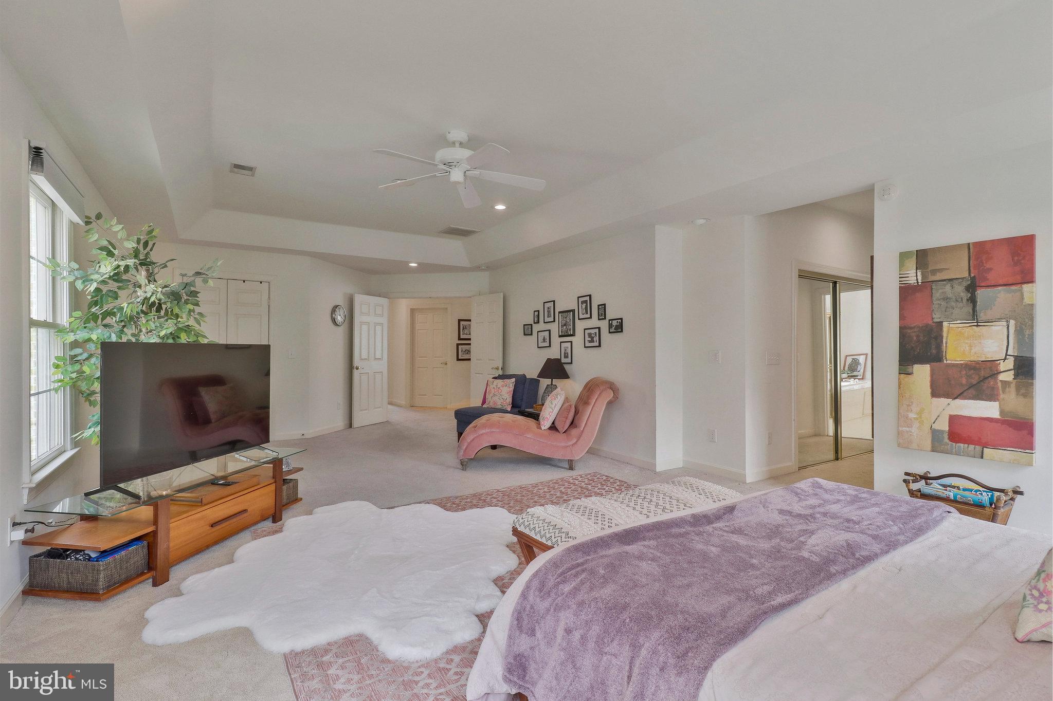 GROSVENOR WOODS - Residential Lease