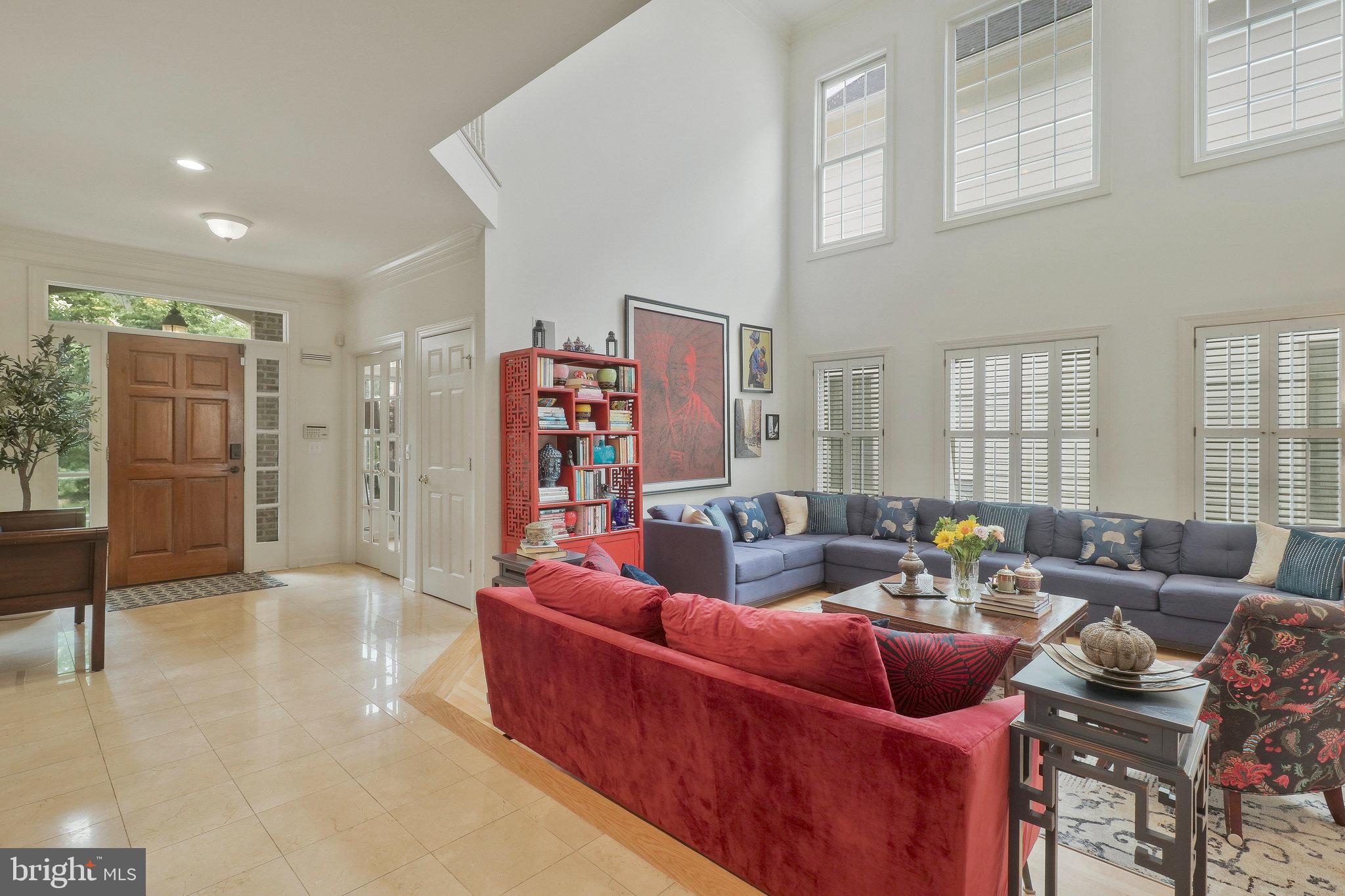 GROSVENOR WOODS - Residential Lease