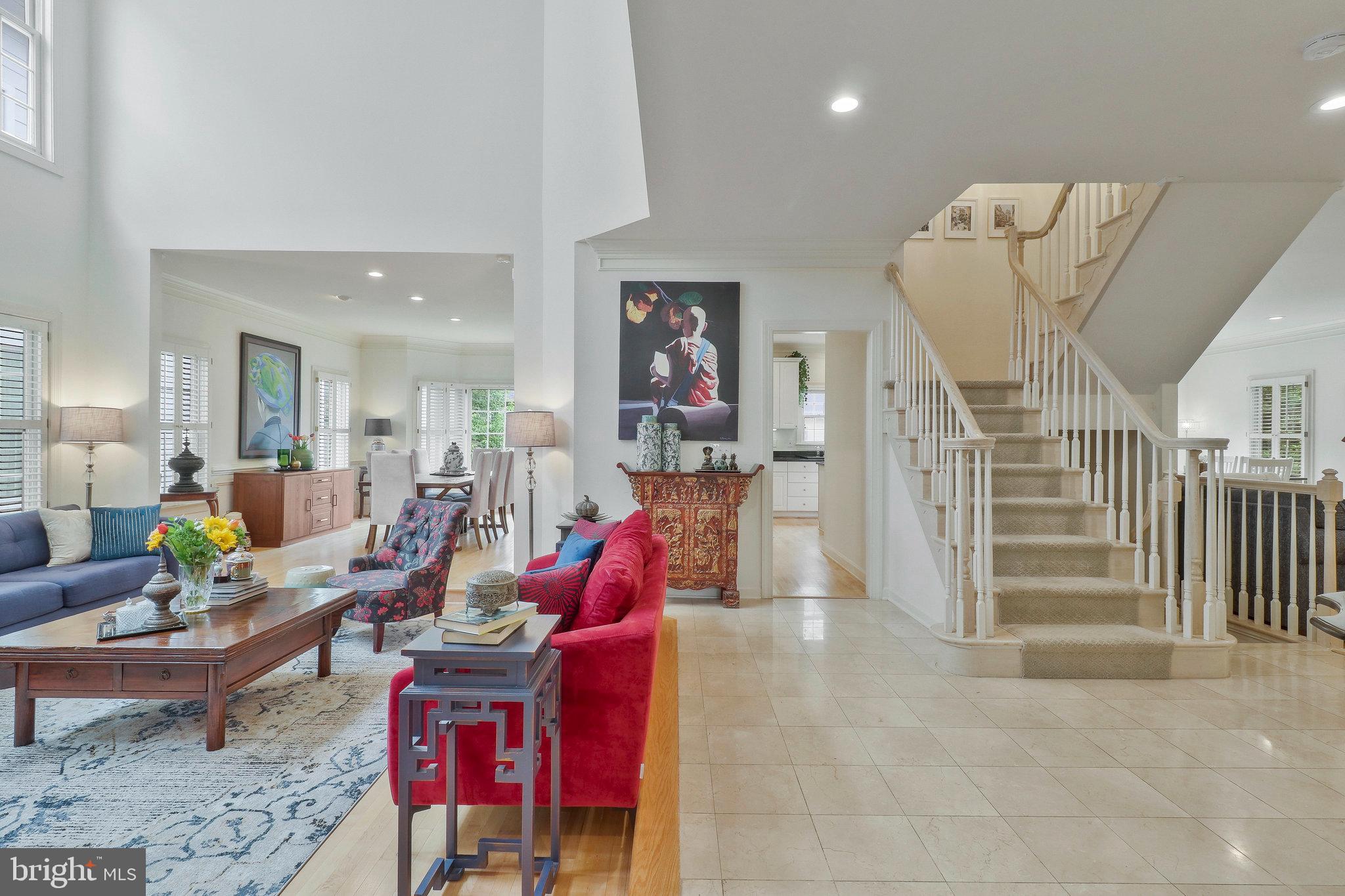 GROSVENOR WOODS - Residential Lease